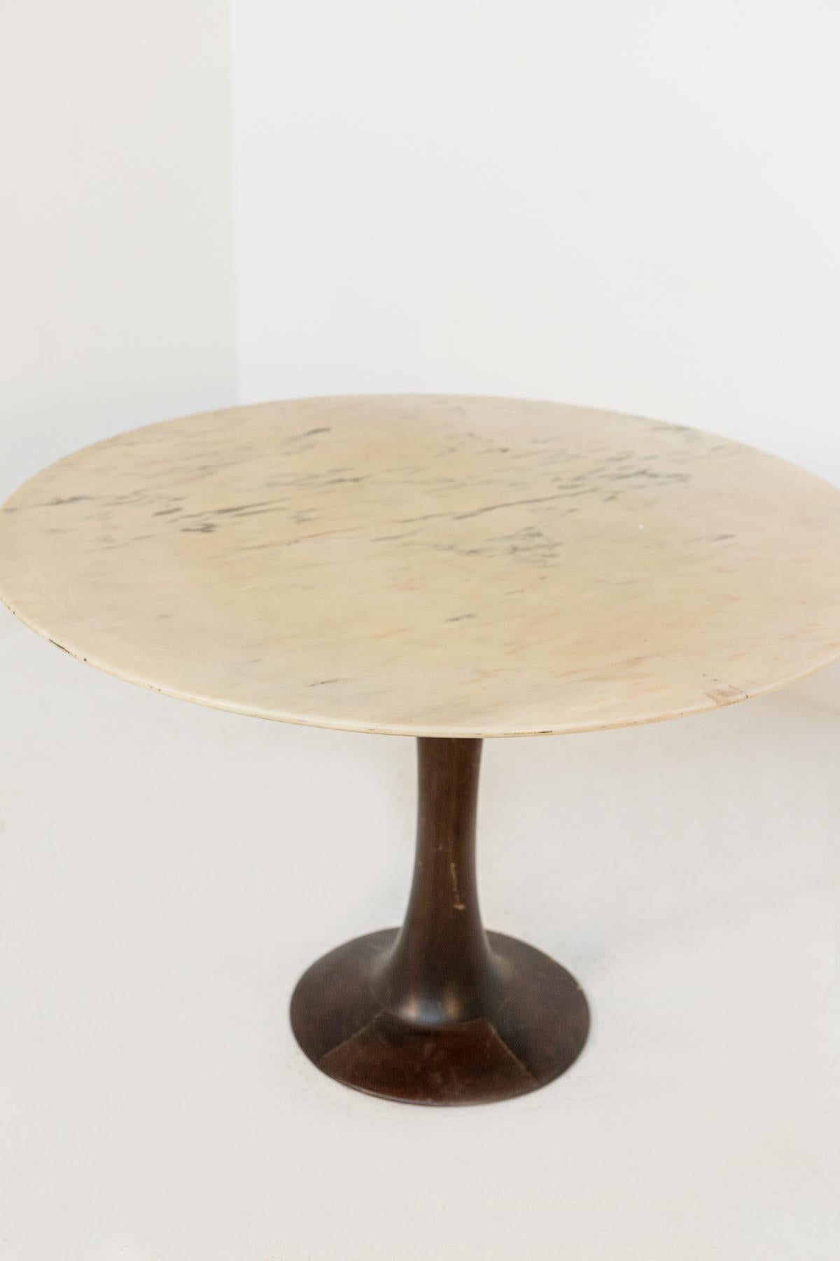 Mid-Century Modern Round Table in Wood and Marble by Luigi Massoni for Boffi For Sale