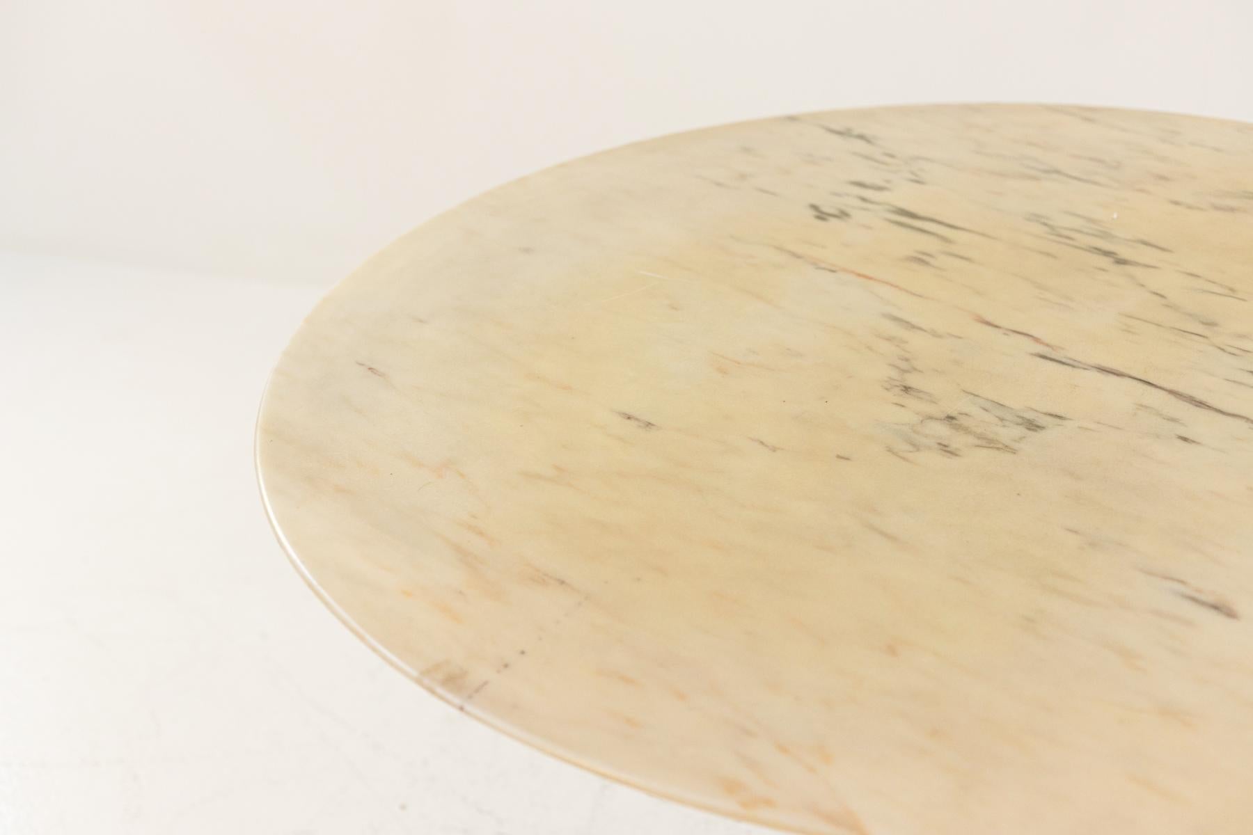 Round Table in Wood and Marble by Luigi Massoni for Boffi For Sale 1