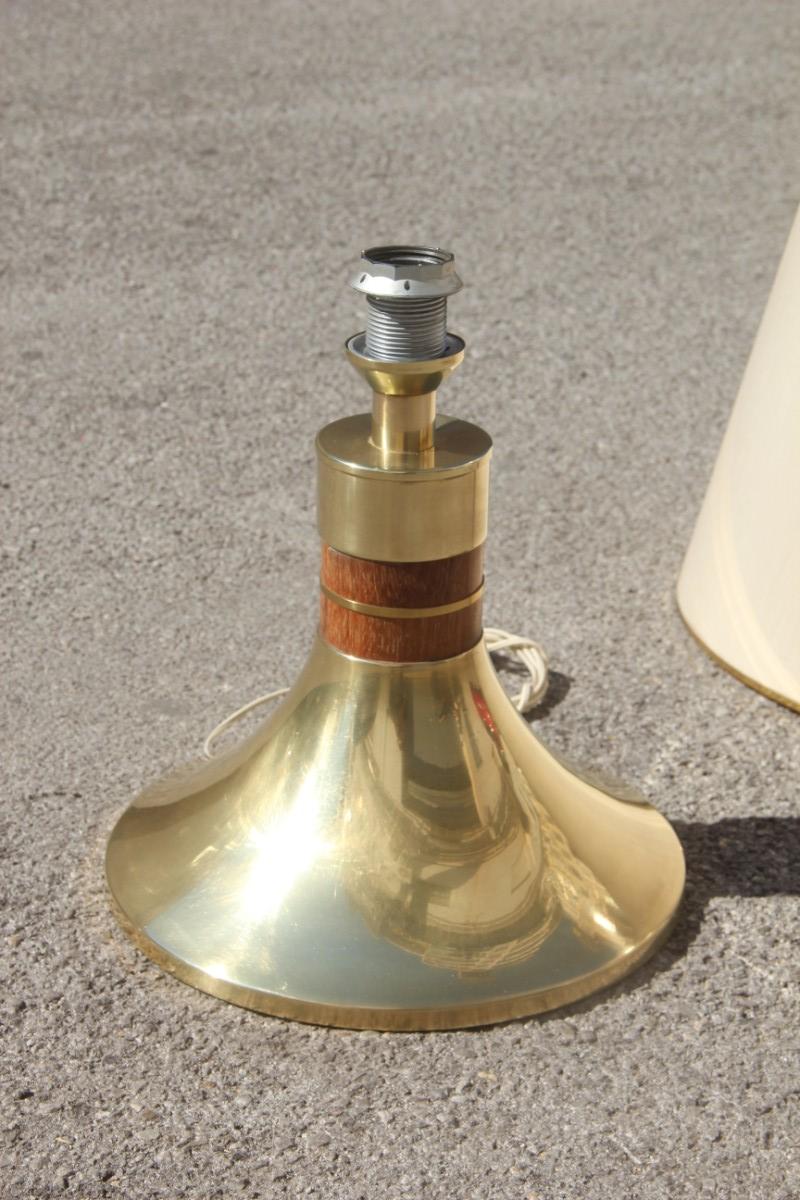 Lampe de table ronde en laiton Wood Shantung Dome Italian Design 1970 Gold Cone en vente 1
