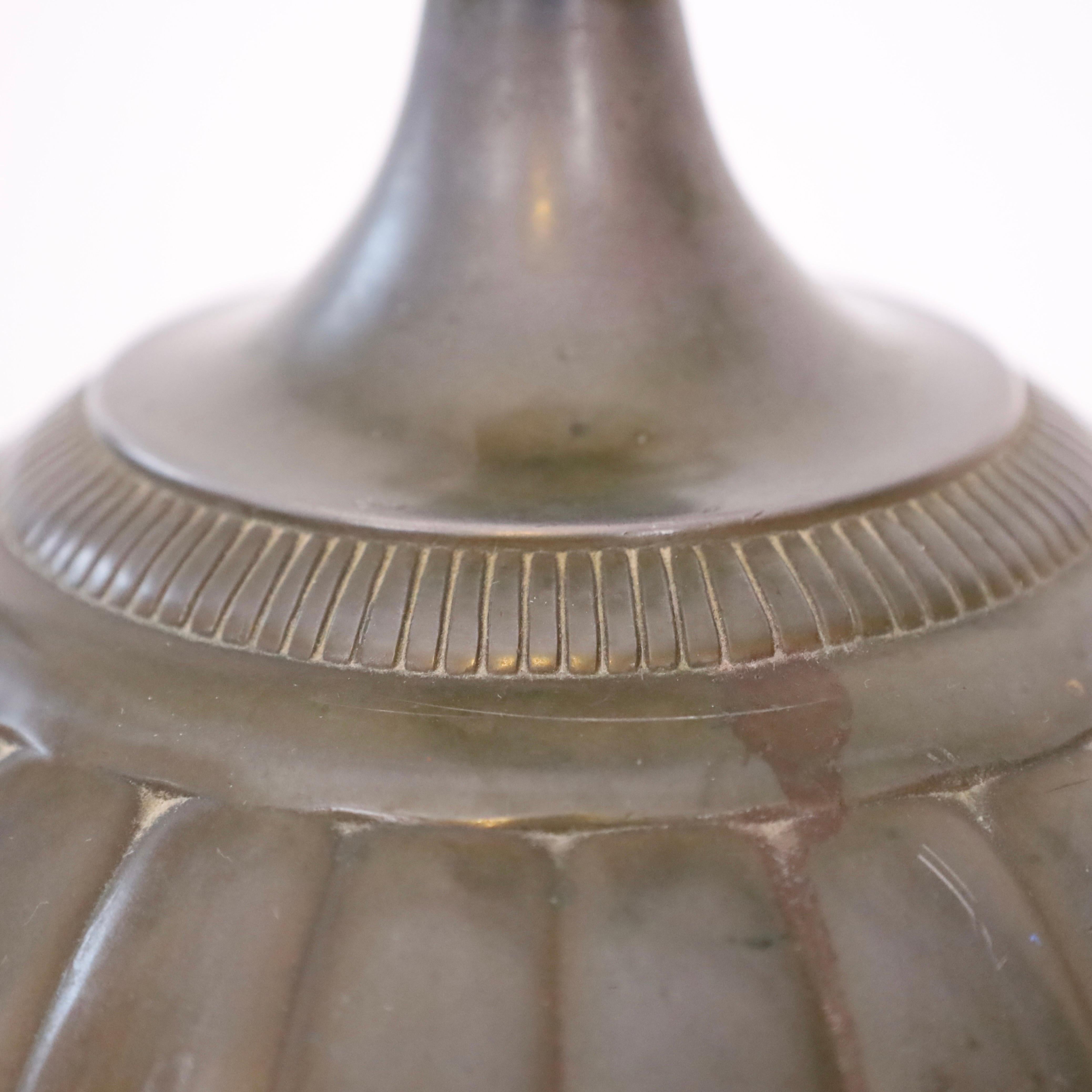 Round table lamp by Just Andersen, 1930s, Denmark For Sale 4