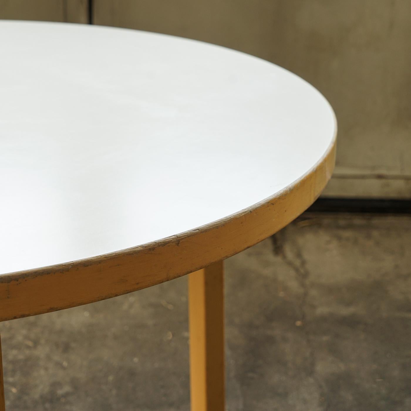 This original table, model 91 was designed by Alvar Aalto in 1935 for Artek, Finland. It is one piece of the famous L-leg-collection and is made of finish birchwood. The legs are bended in a special developed technique. The 4cm tabletop is veneered