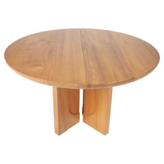 Round table of Luigi Gorgoni 1980s