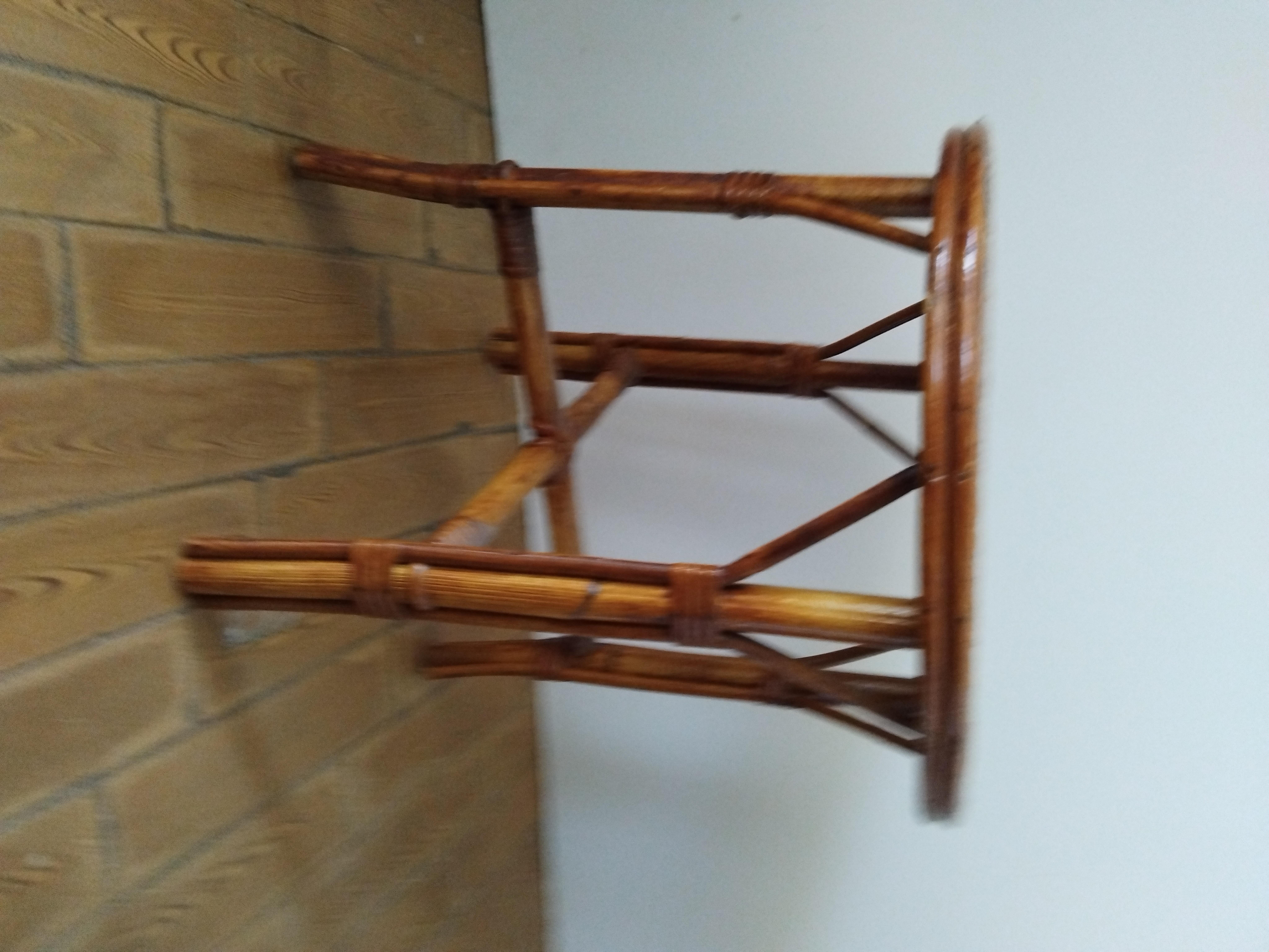 Runder Tisch Rattan Klein  Französische Riviere Moderne natürliche Korbweide 50er Jahre im Angebot 4