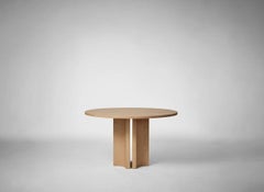 Round Table, Solid European Oak, Handcrafted in Europe, Sculptural, Aperta Mokko