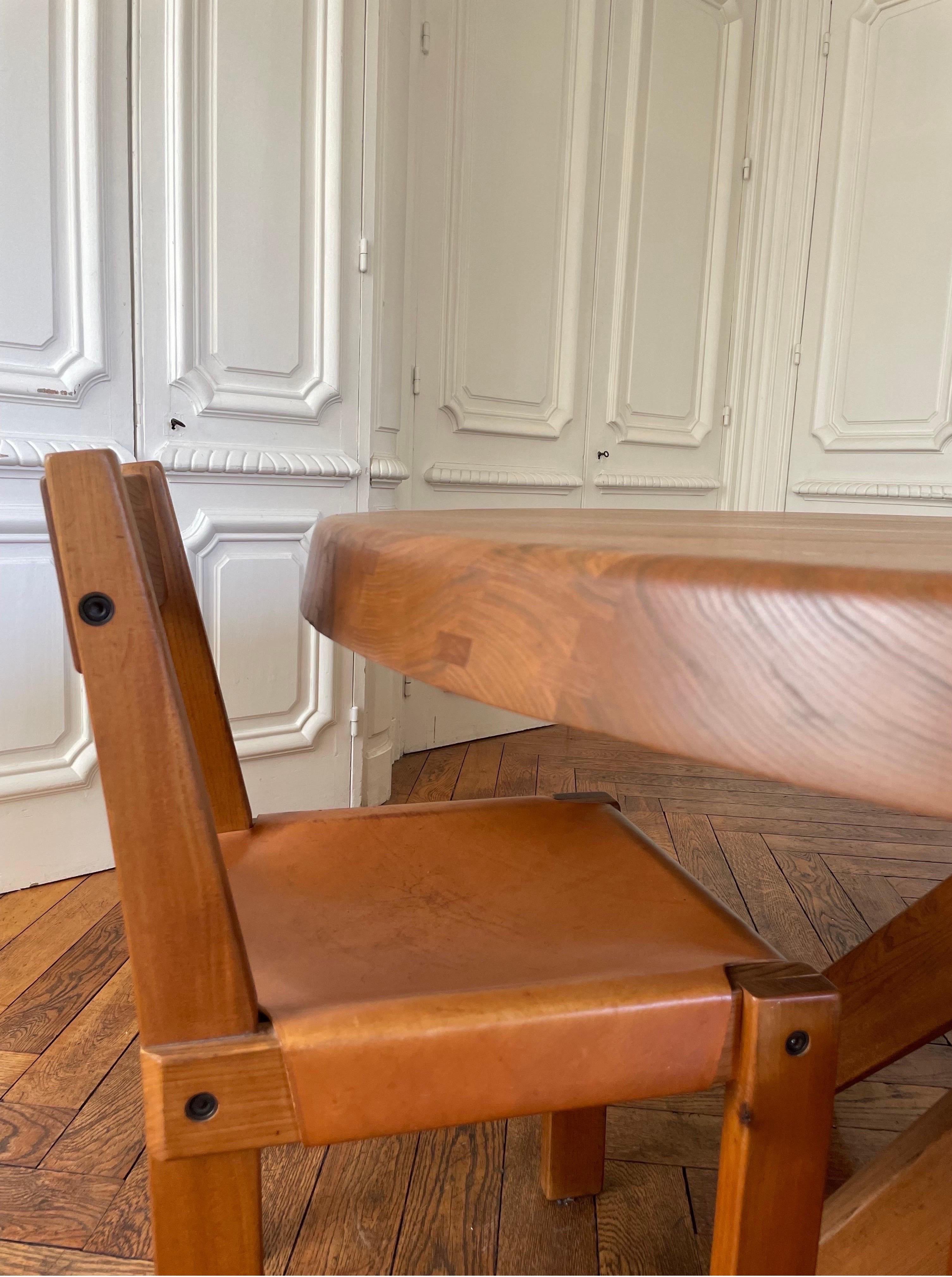 Round Table T 21 E Round SFAX Pierre CHAPO 1979 In French Elm.  In Good Condition For Sale In Lyon, FR