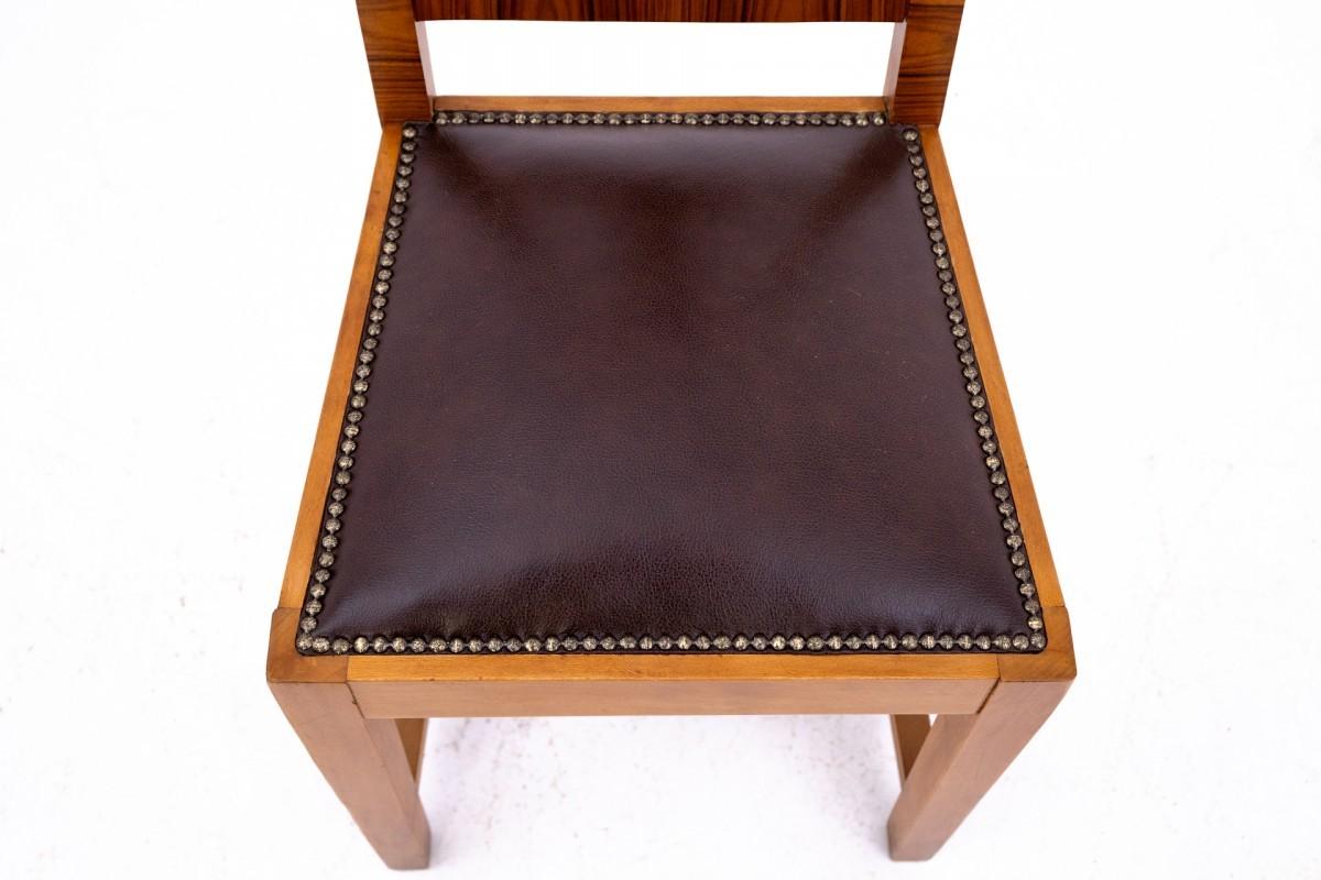 Round table with chairs in Art Deco style, POLAND, 1940s. For Sale 1