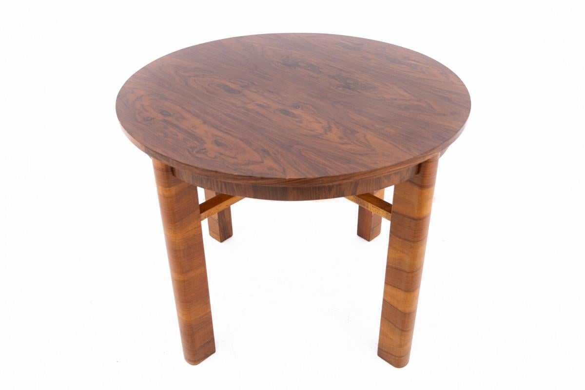 Runder Tisch mit Stühlen im Art-Déco-Stil, POLAND, 1940er Jahre. im Angebot 1