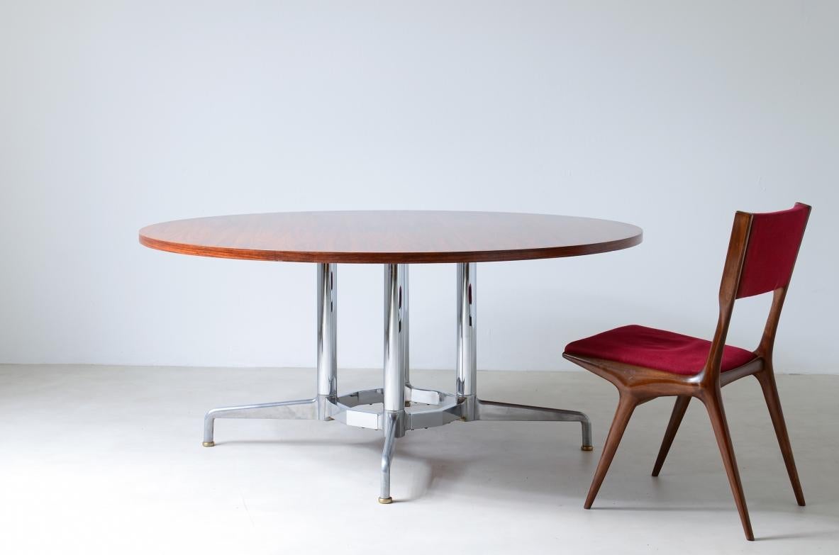 Italian Round table with chromium plated base For Sale