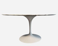 Round table with tulip base, Eero Saarinen, Knoll International, USA circa 1970