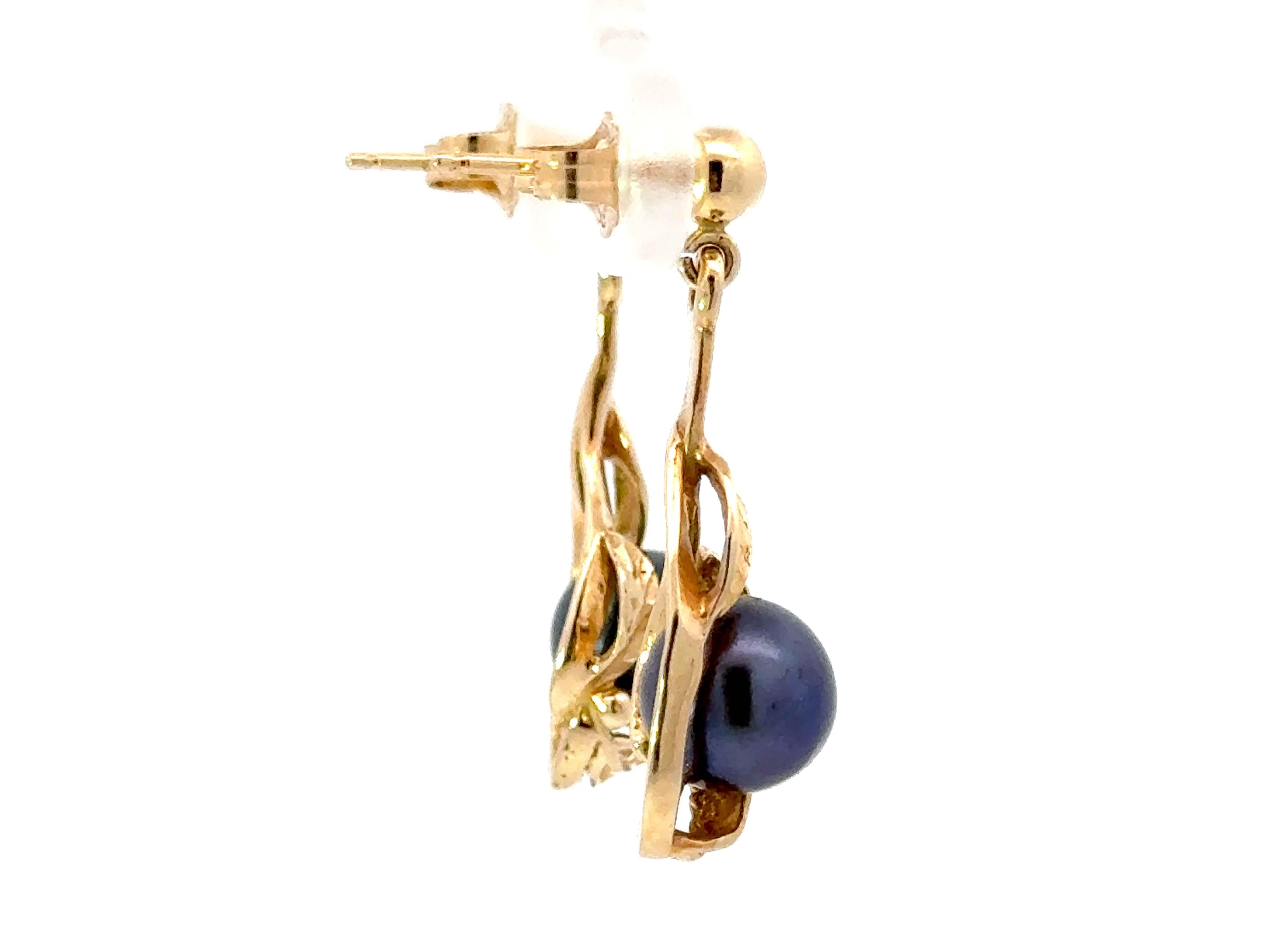 Orecchini pendenti con foglie di perle di Tahiti in oro giallo 14K In condizioni Nuovo in vendita a Honolulu, HI