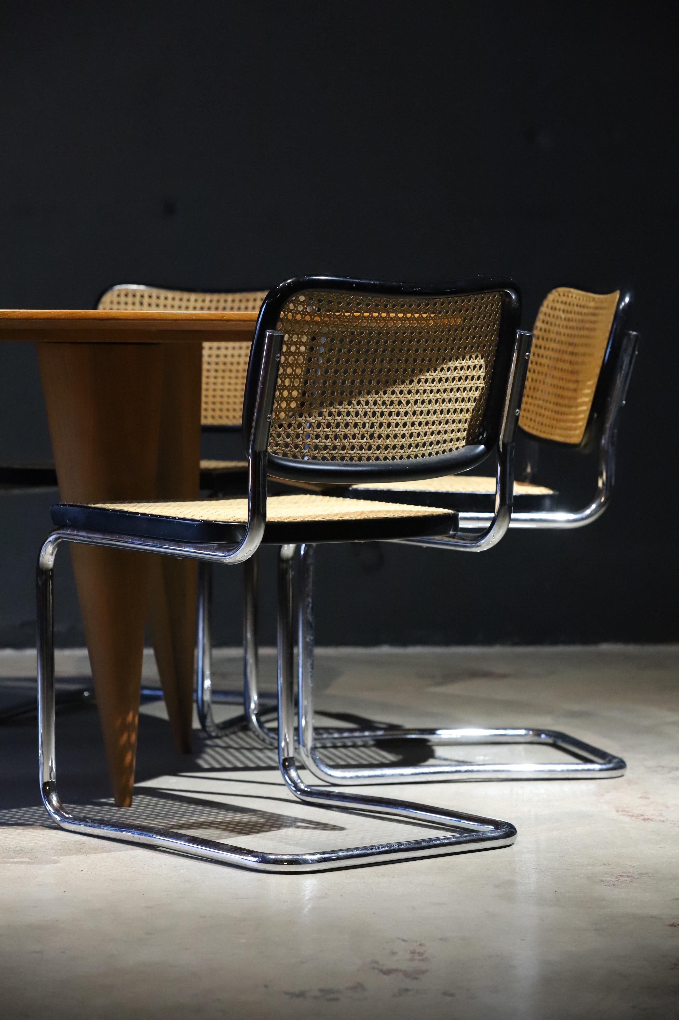 Round Teak Dining or Conference Table 5
