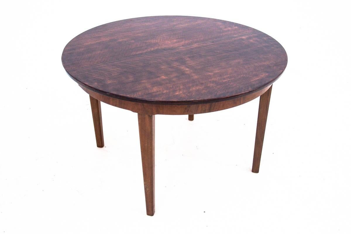 Table, Danish design, 1960s
Very good condition.
Dimensions: Height 73 cm, diameter 115 cm.
