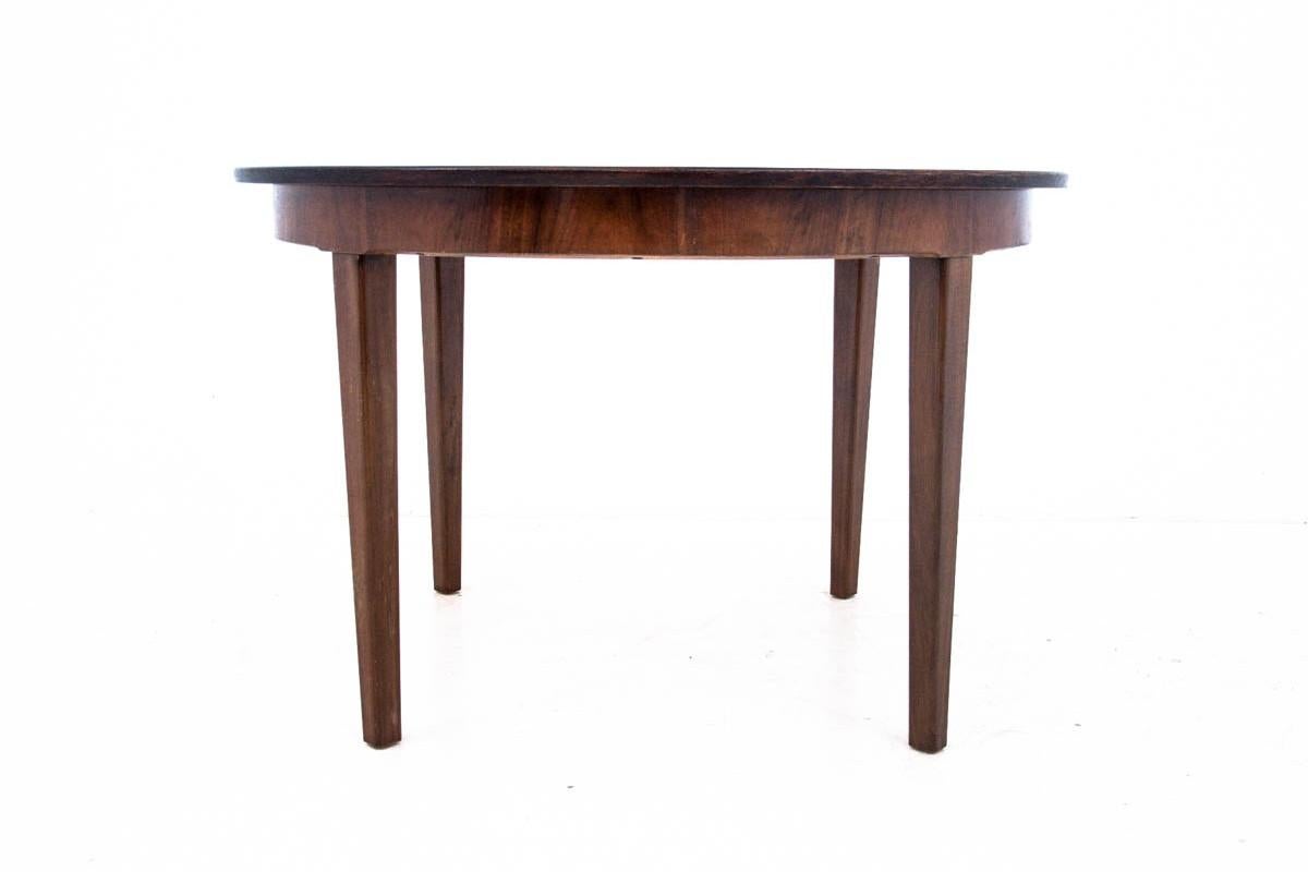 Mid-20th Century Round Teak Dining Table, Danish Design, 1960s