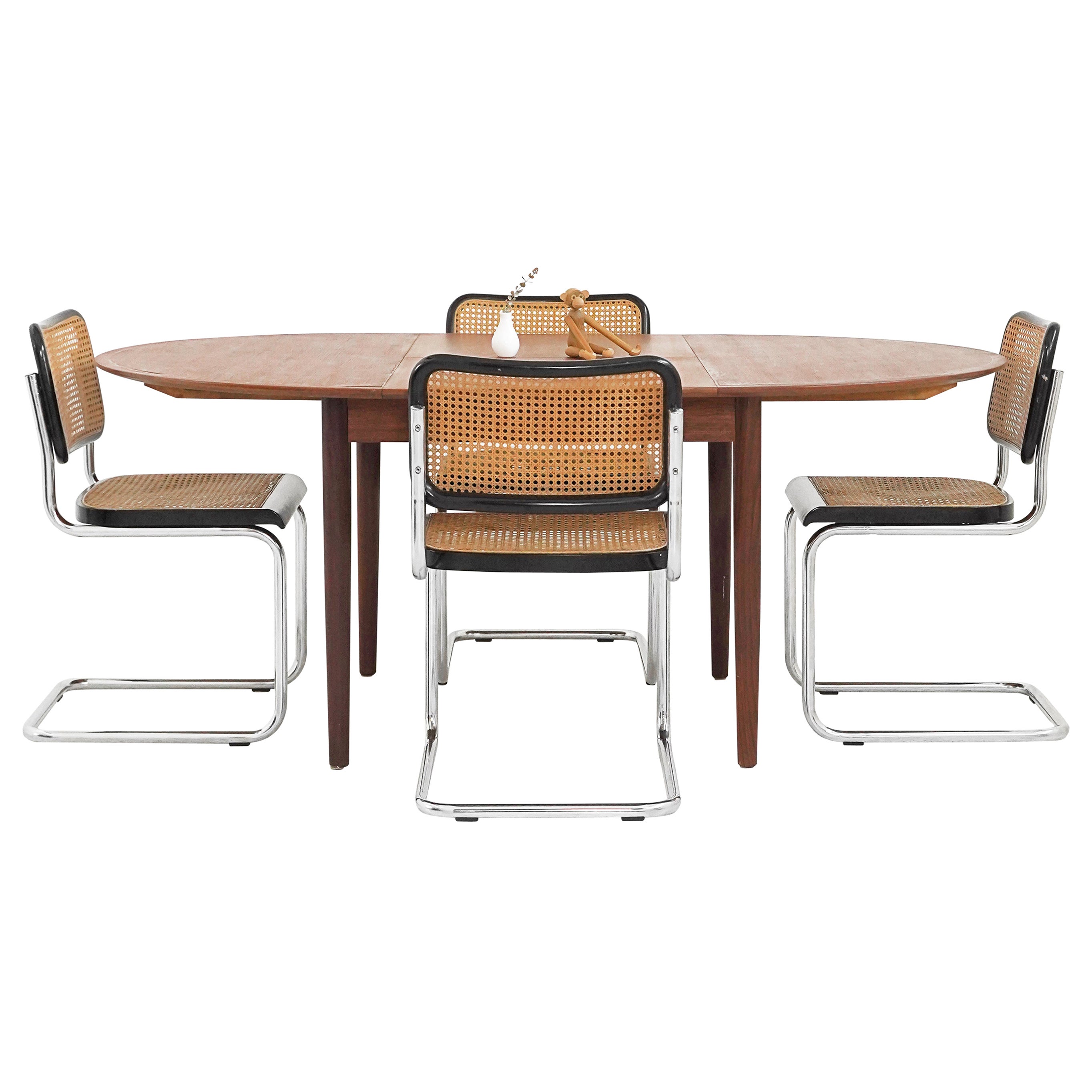 Round Teak Dining Table with Butterfly Leaf for N & R Mobler