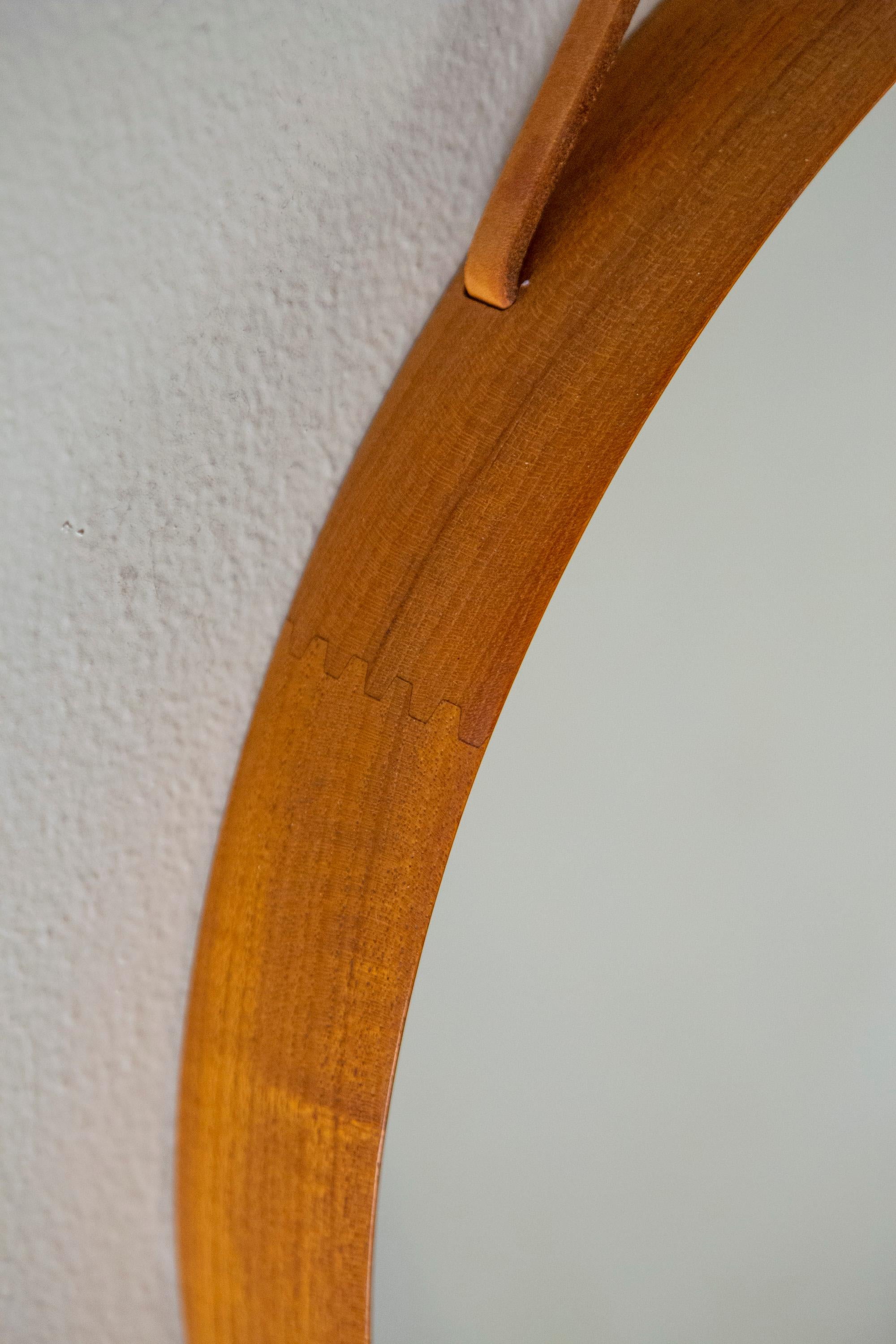 Round Teak Mirror by Uno and Osten Kristiansson for Luxus Vittsjö, Sweden, 1960s For Sale 7