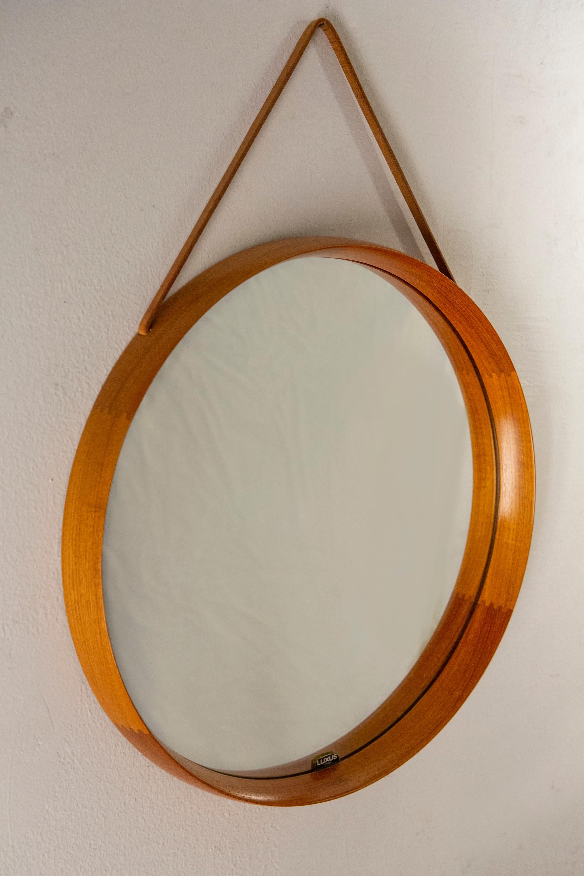 Round Teak Mirror by Uno and Osten Kristiansson for Luxus Vittsjö, Sweden, 1960s For Sale 12
