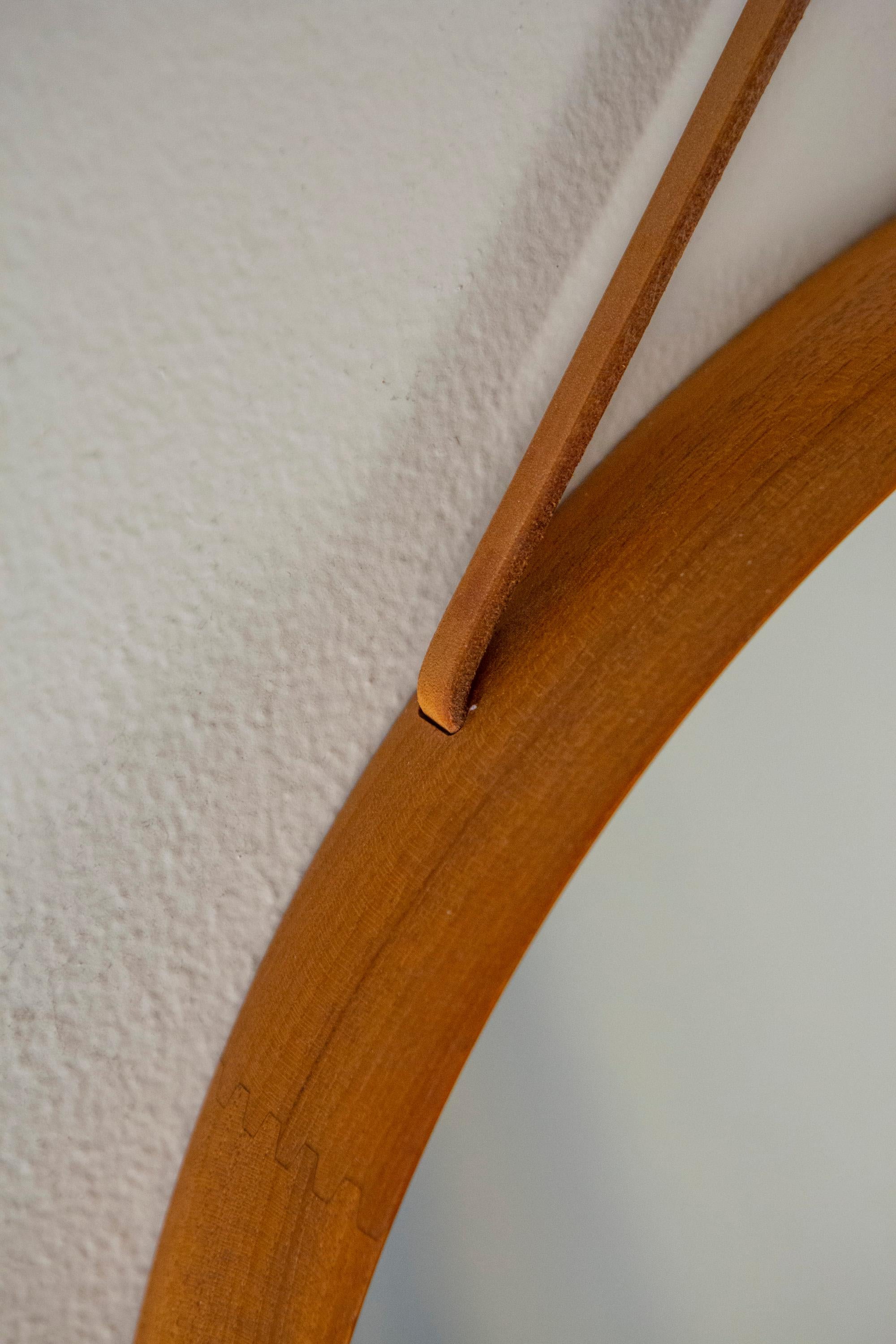 Round Teak Mirror by Uno and Osten Kristiansson for Luxus Vittsjö, Sweden, 1960s For Sale 2