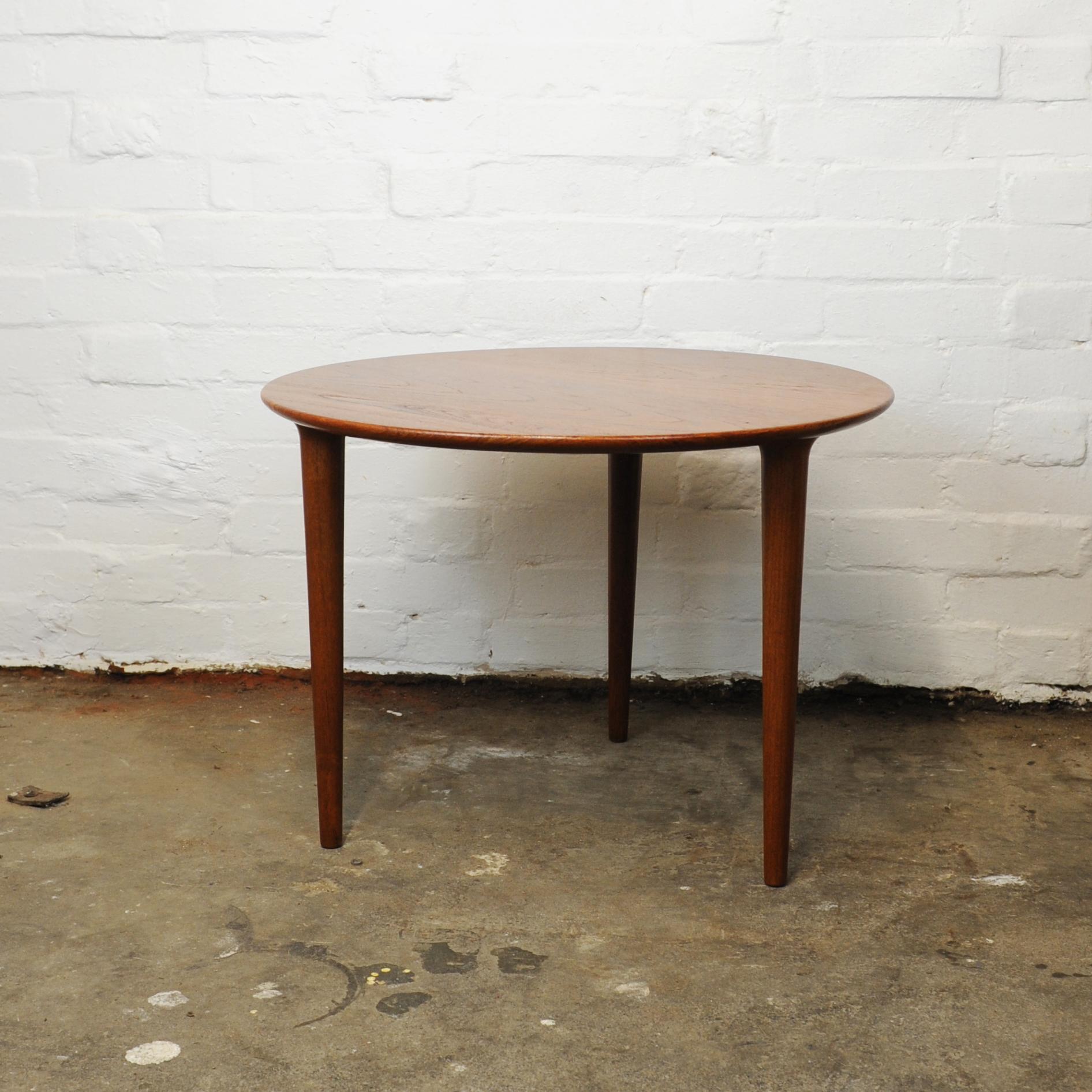 Norwegian Round Teak Three Legged Coffee Table by Norsk Design Ltd, 1960s For Sale