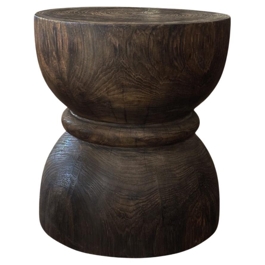 Table d'appoint ronde en bois de teck, finition Dark Brown, design en verre sablé, Modernity
