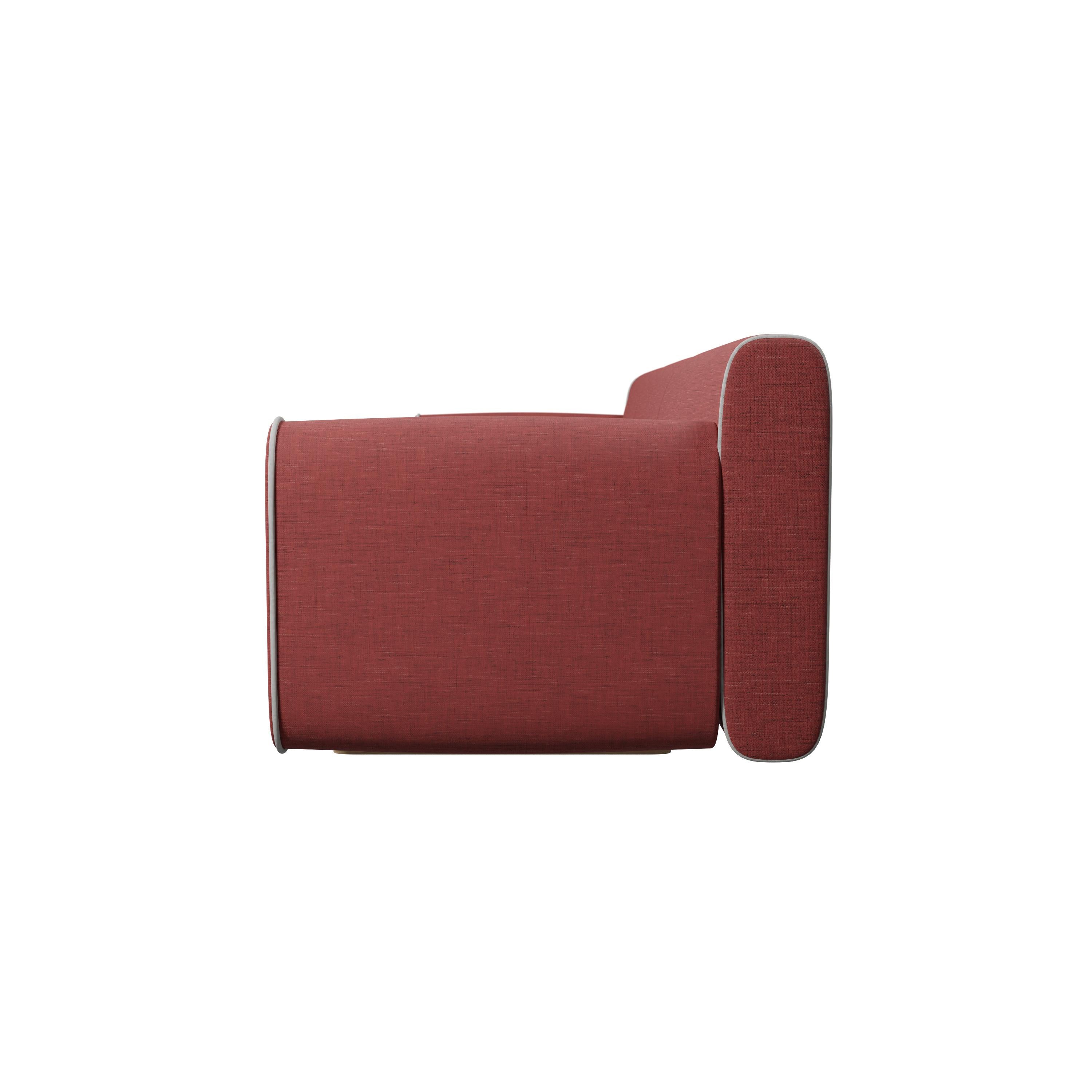 Contemporary Round three-seater sofa Tilda with Cherry plain fabric handcrafted by Murmurio For Sale