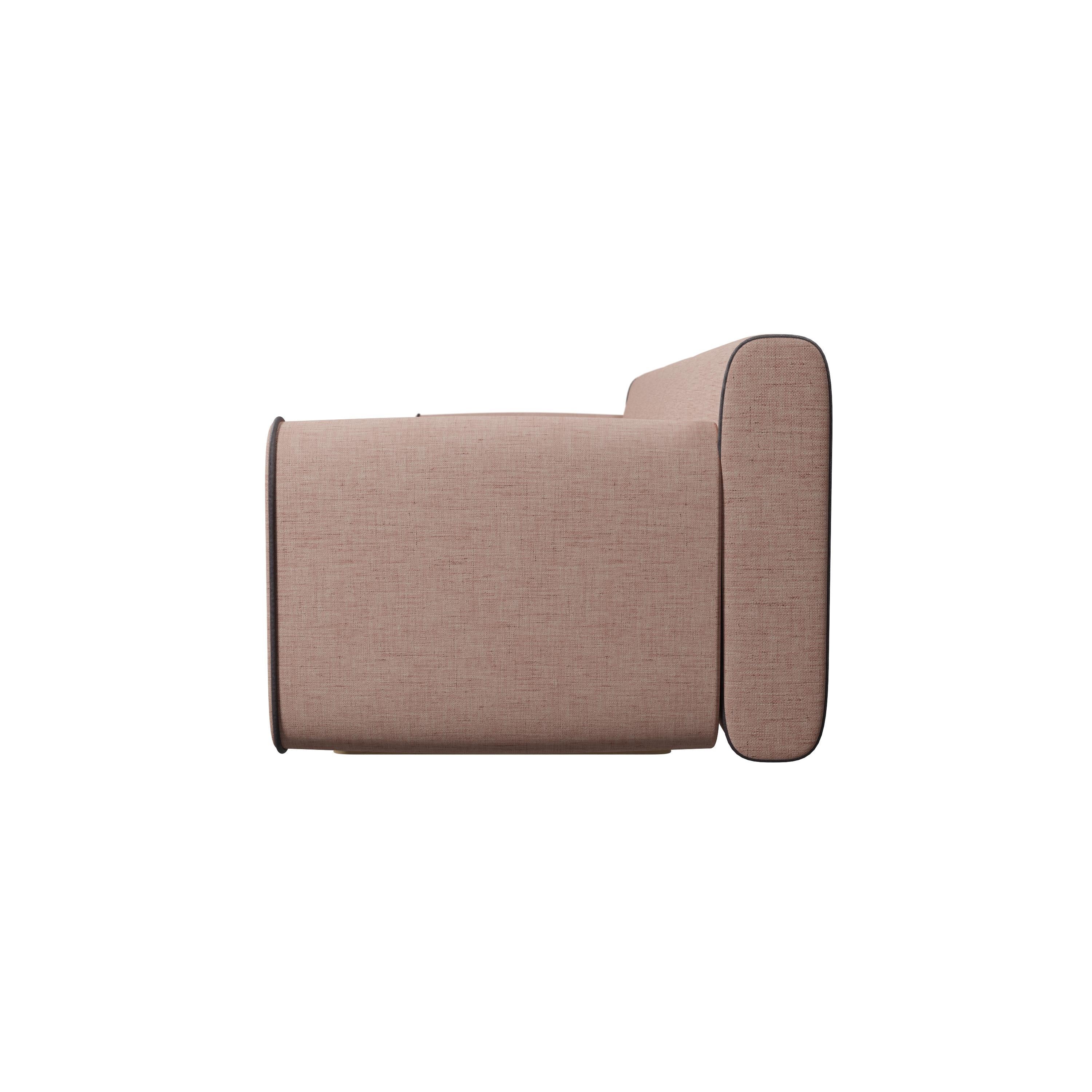 XXIe siècle et contemporain Canapé rond à trois places Tilda avec tissu uni couleur chair fabriqué à la main par Murmurio en vente