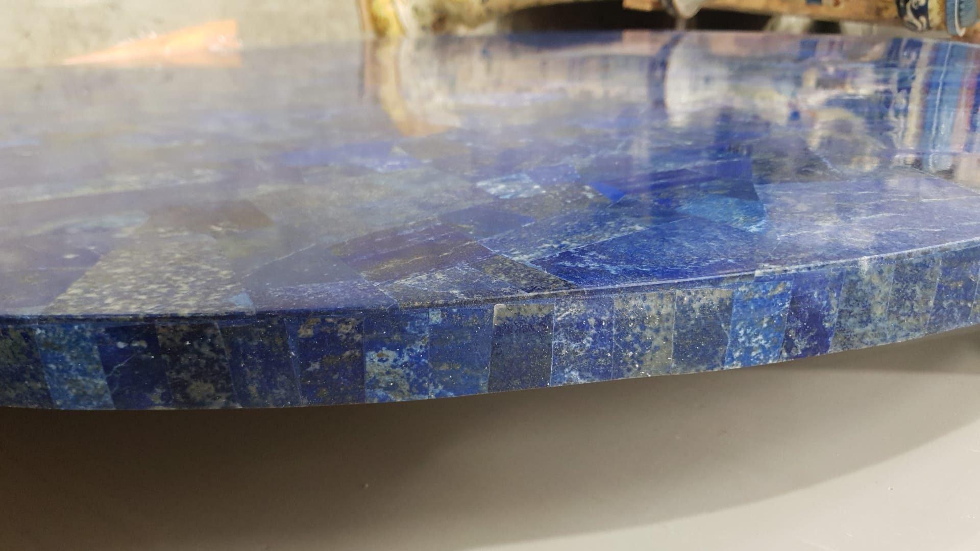 italien Plateau rond en lapis-lazuli en vente