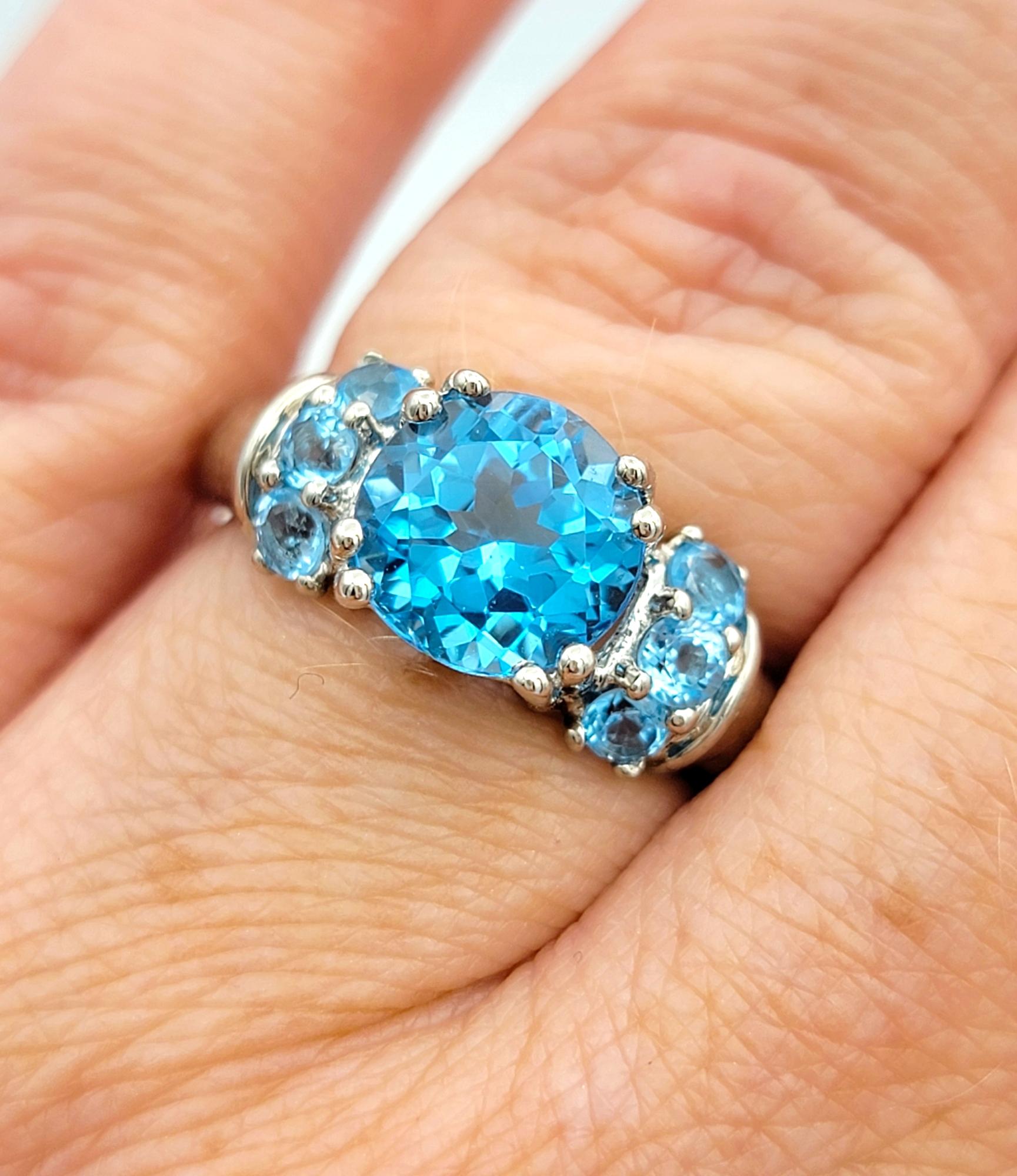 Round 2.21 Carat Natural Blue Topaz Band Ring in Polished 925 Sterling Silver For Sale 1