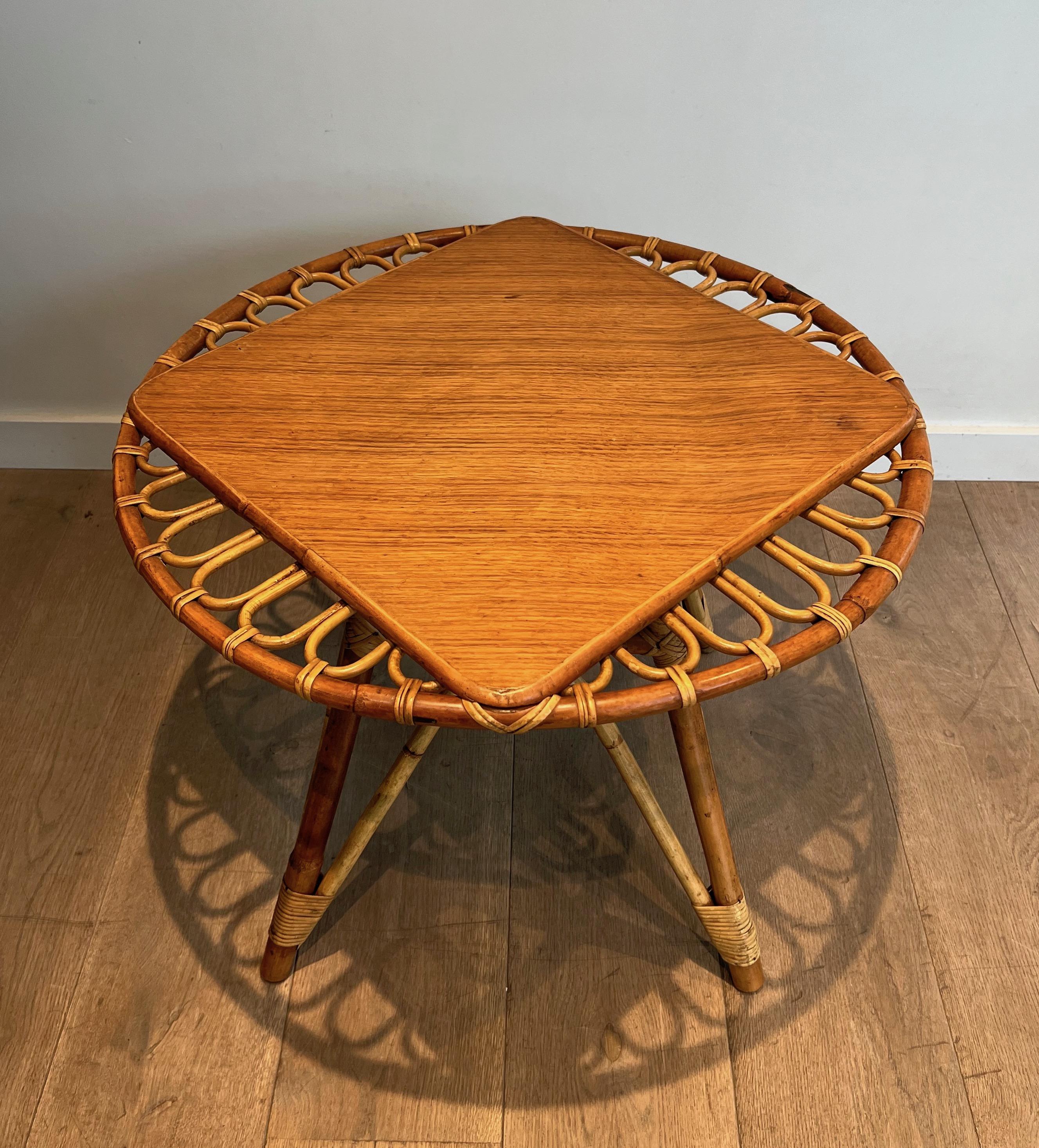 Round trampoline, rattan coffee table. French work. Circa 1950 For Sale 8