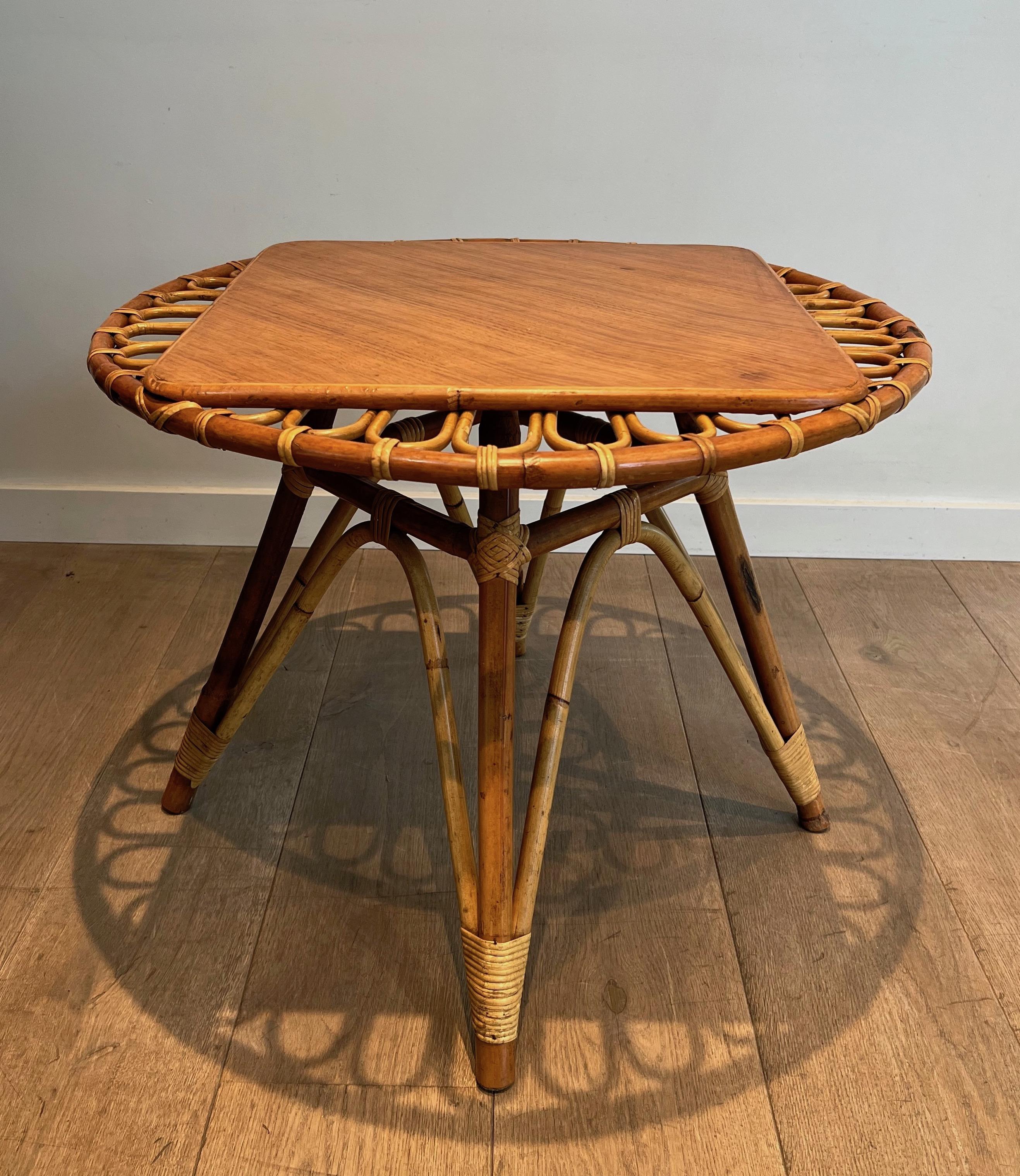 Mid-Century Modern Round trampoline, rattan coffee table. French work. Circa 1950 For Sale
