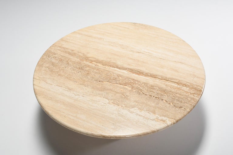 Round Travertine Coffee Table, Italy 1970s In Good Condition For Sale In Echt, NL