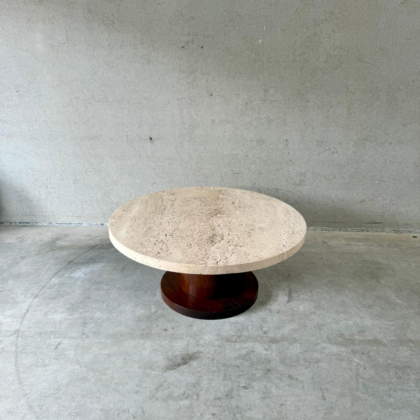 Round Travertine Coffee Table With Oak Veneer Base, Italy 1970 For Sale 1