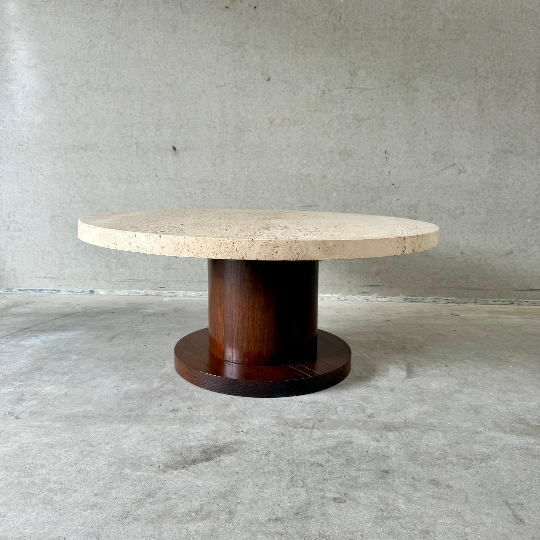 Round Travertine Coffee Table With Oak Veneer Base, Italy 1970 For Sale 2