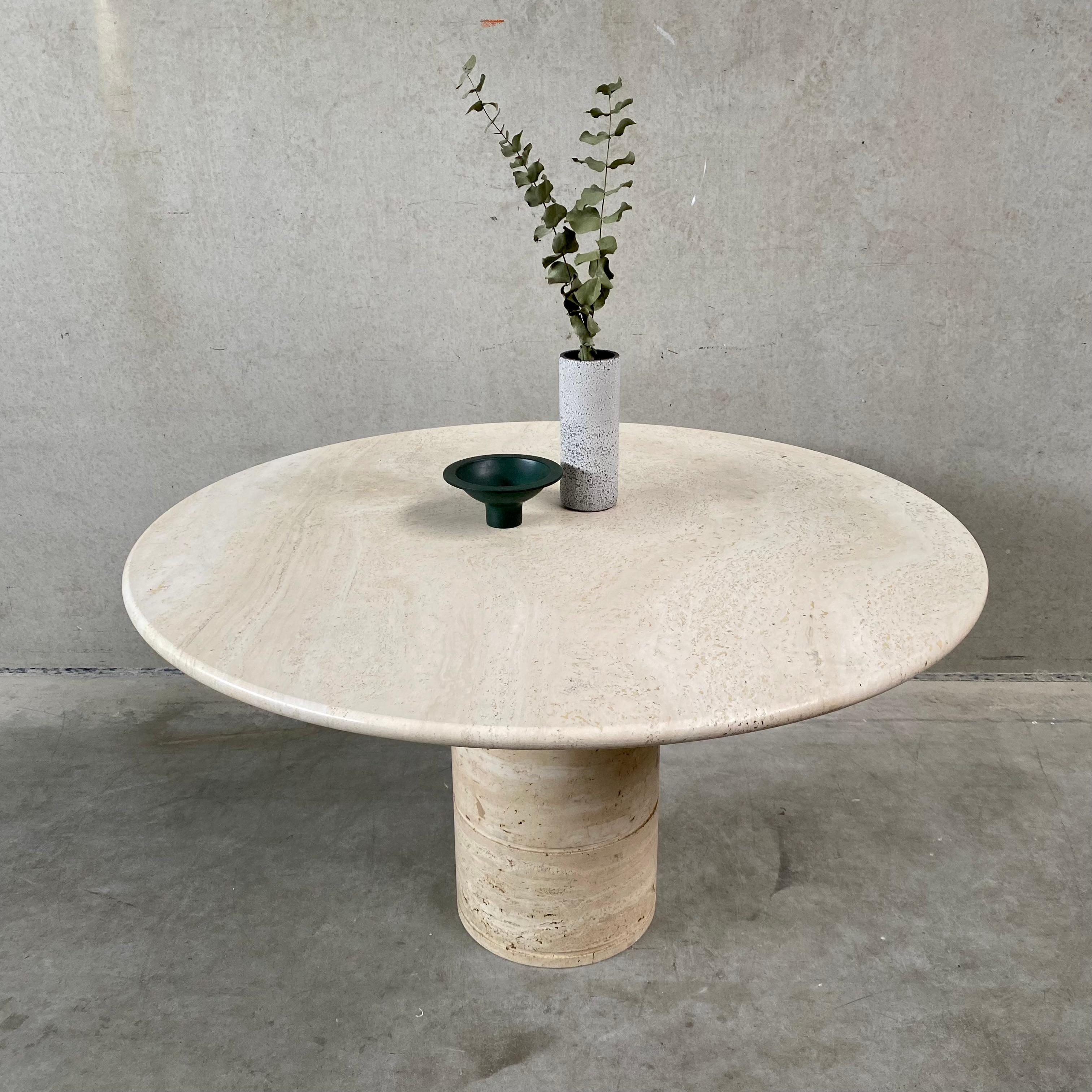 Mid-Century Modern Round travertine dining table by UP & UP, ITALY 1970S