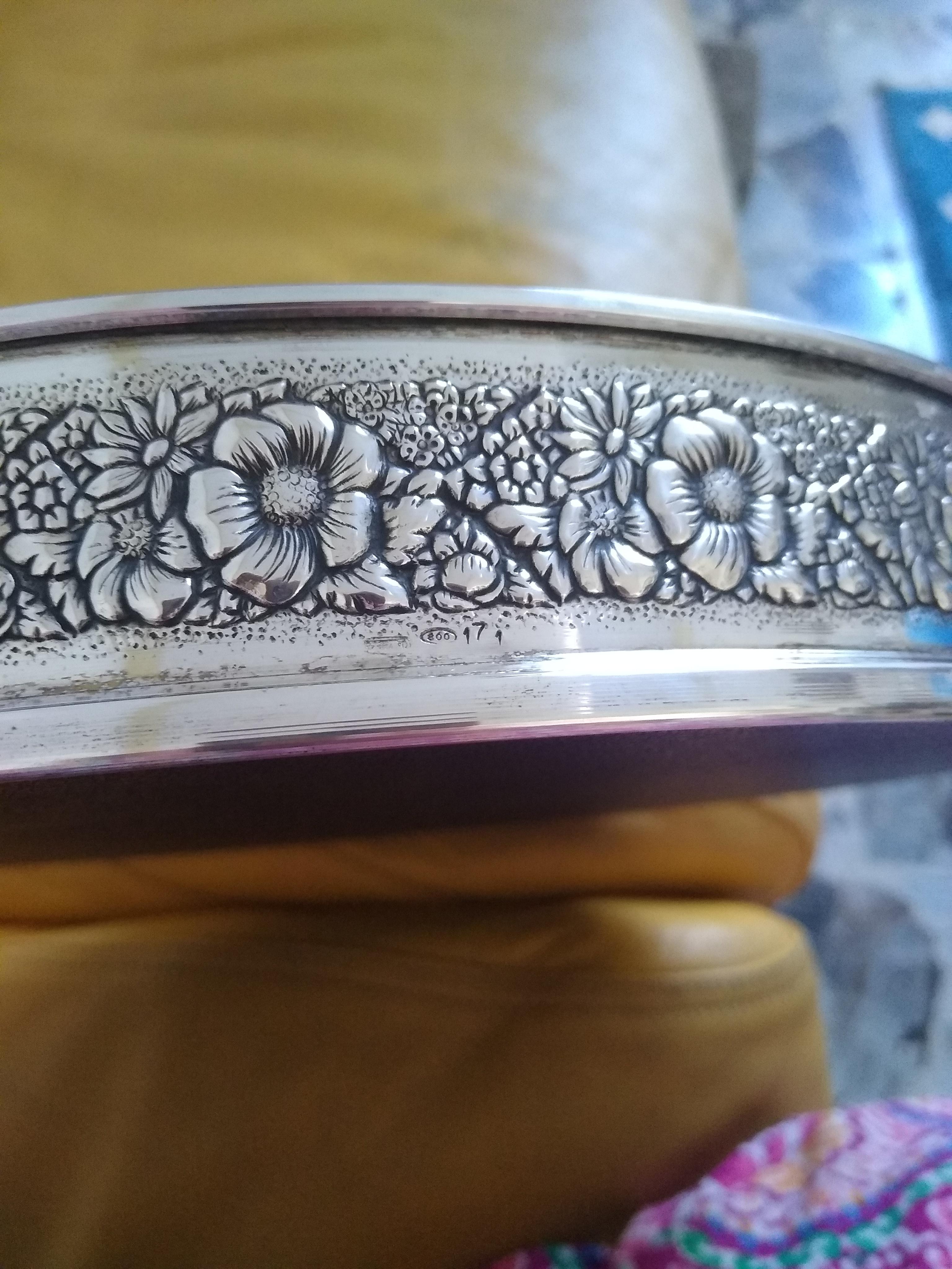 Silver Rimmed Italian  Circular Tray (Sterlingsilber) im Angebot