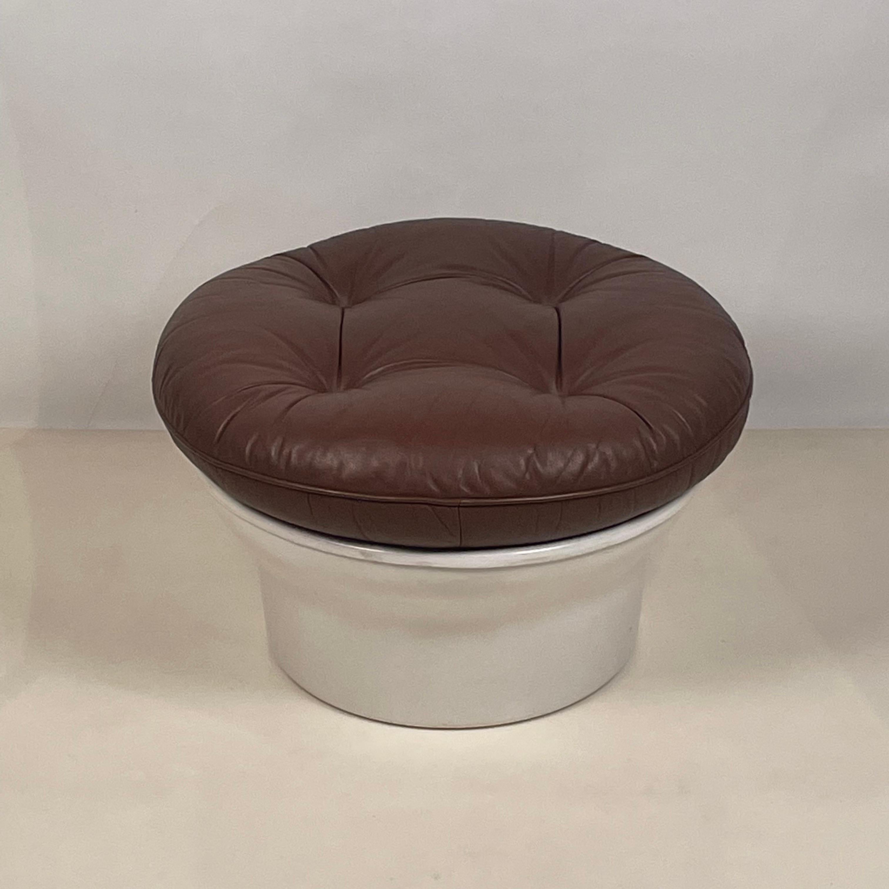 Round Tufted 'Karate' Ottoman by Michel Cadestin for Airborne In Excellent Condition In Los Angeles, CA