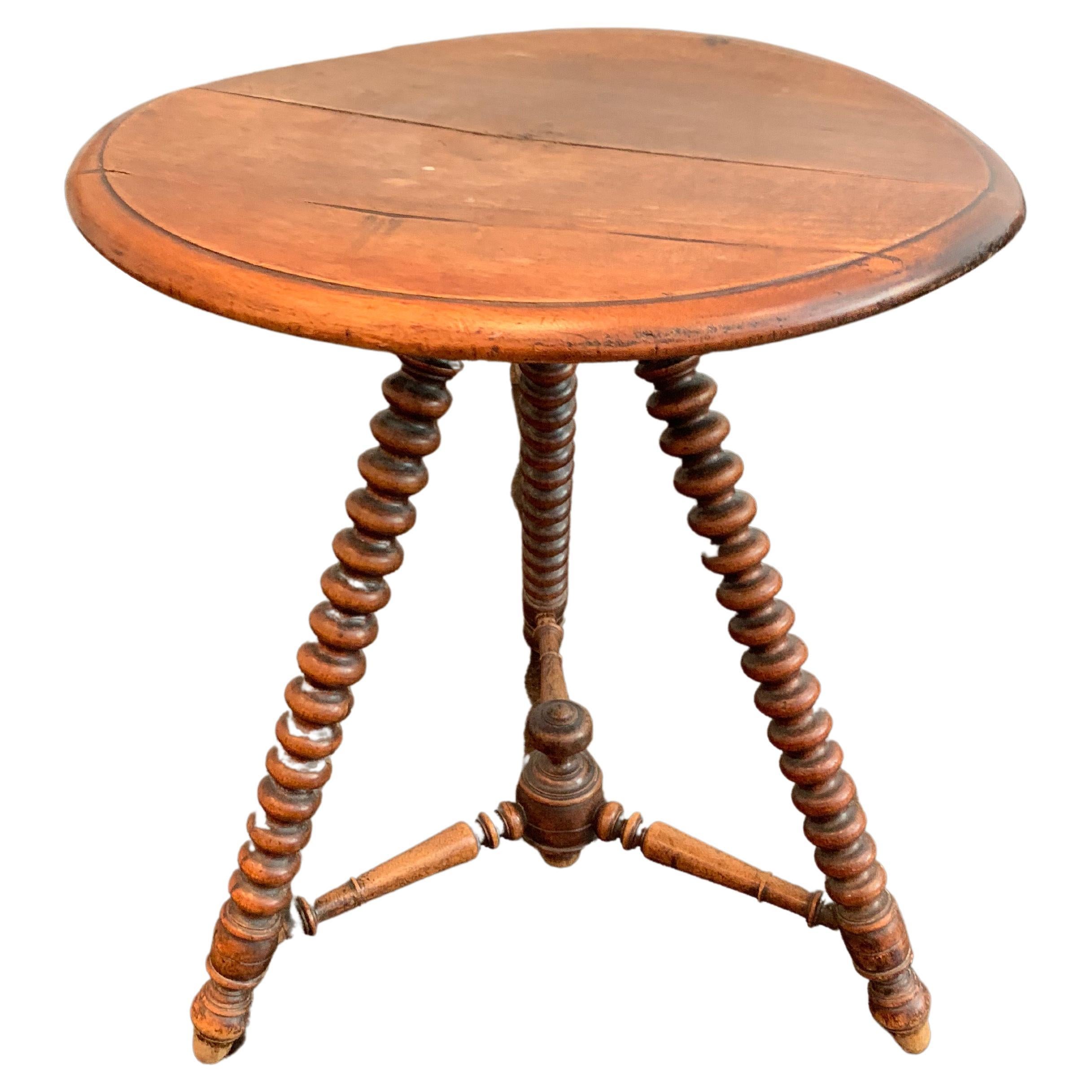 Round Turned Leg Table With Knotted Legs