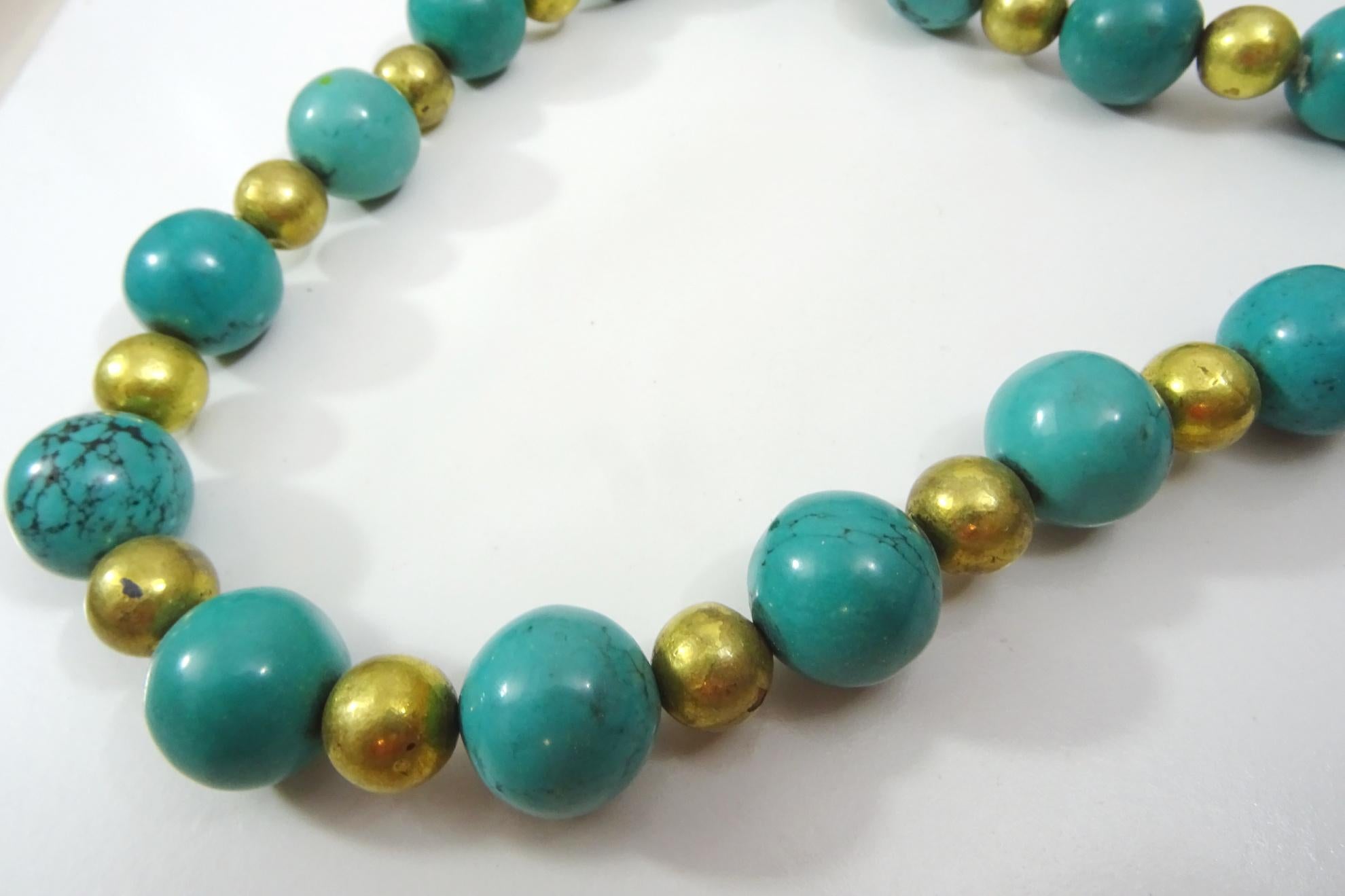 Round Turquoise and 18 karat Gold Wax Beads Necklace In New Condition For Sale In Jerusalem, IL