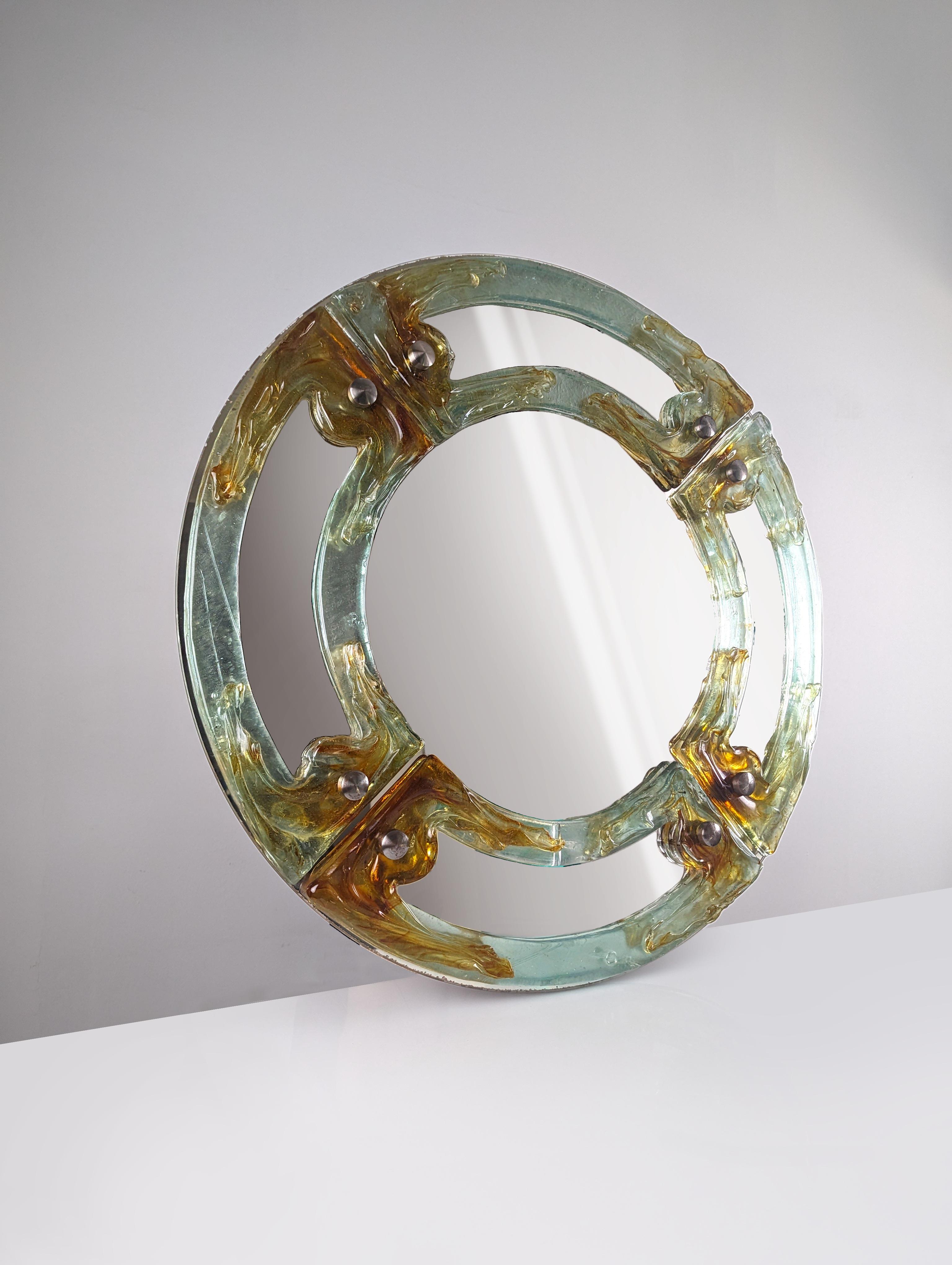 Mid-Century Modern Round Venetian Mirror in Amber Murano Glass by Mazzega 1960s For Sale