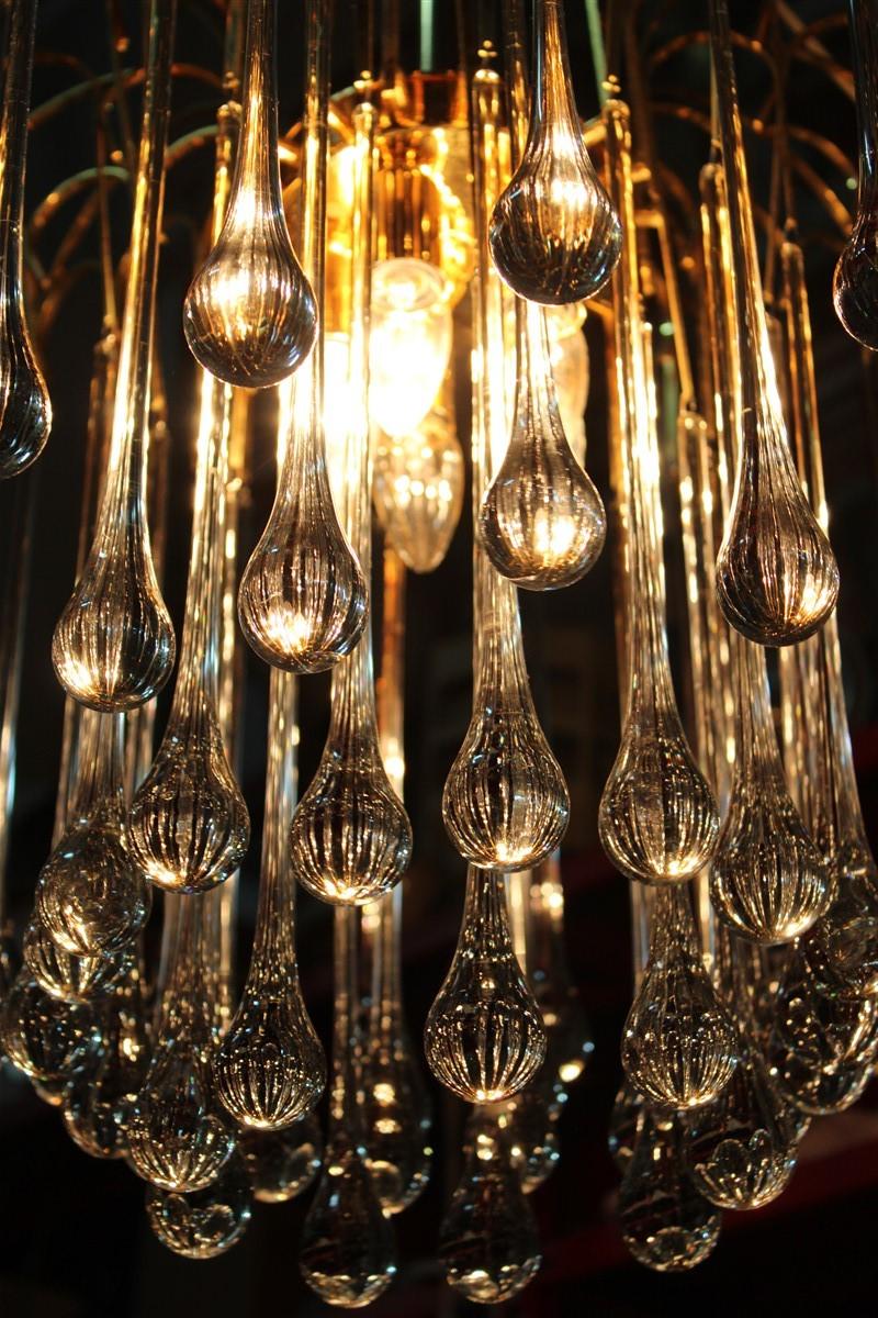 Lustre rond de style Venini à grandes gouttes avec structure en or, design italien, années 1960 en vente 5