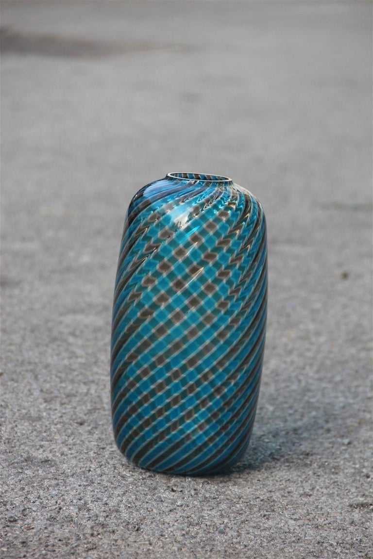 Round Venini Vase Murano Glass 1985 Multi-Color Italian Design For Sale 4