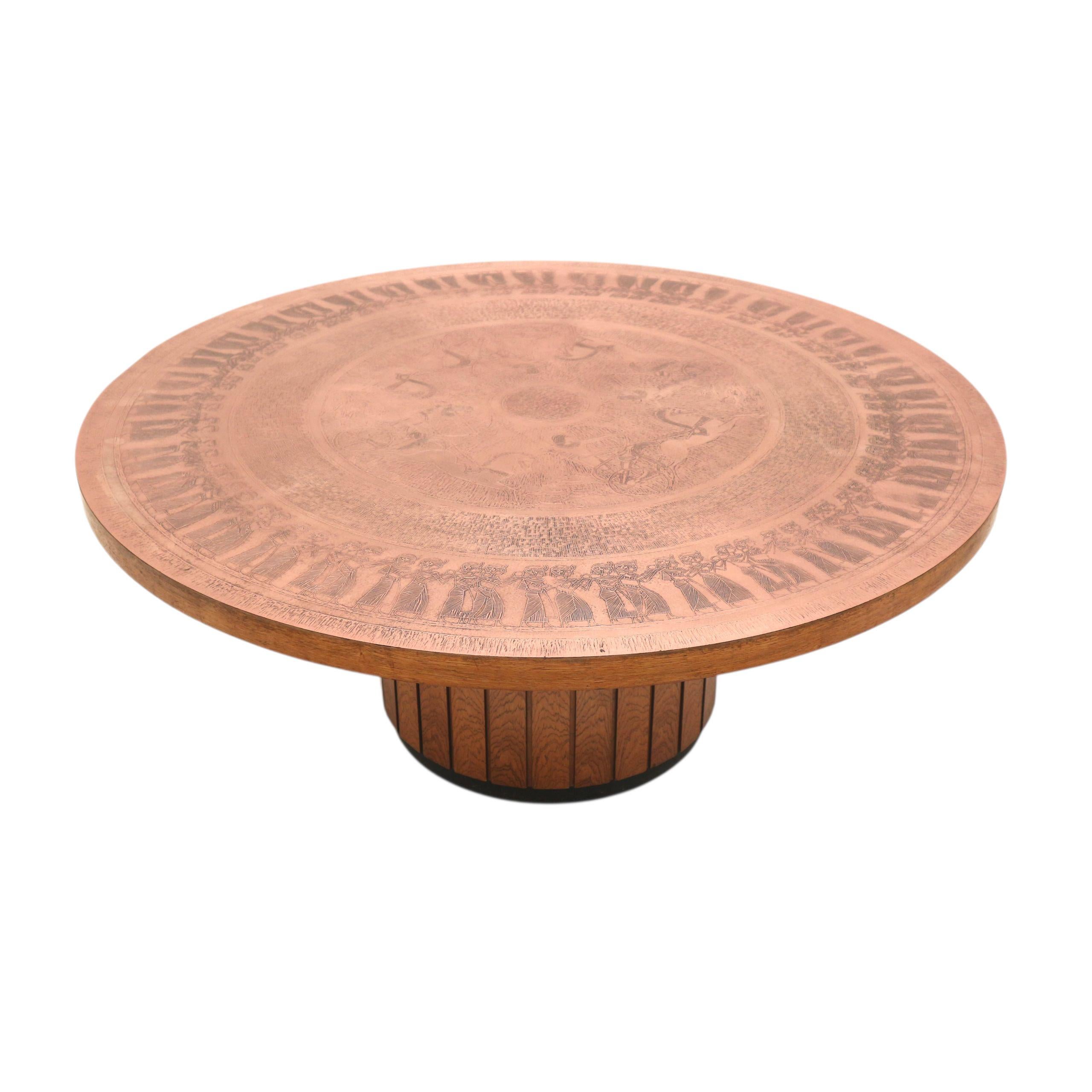 Copper Round vintage Brutalist coffee table by VAD Trævarefabrik with a copper top For Sale