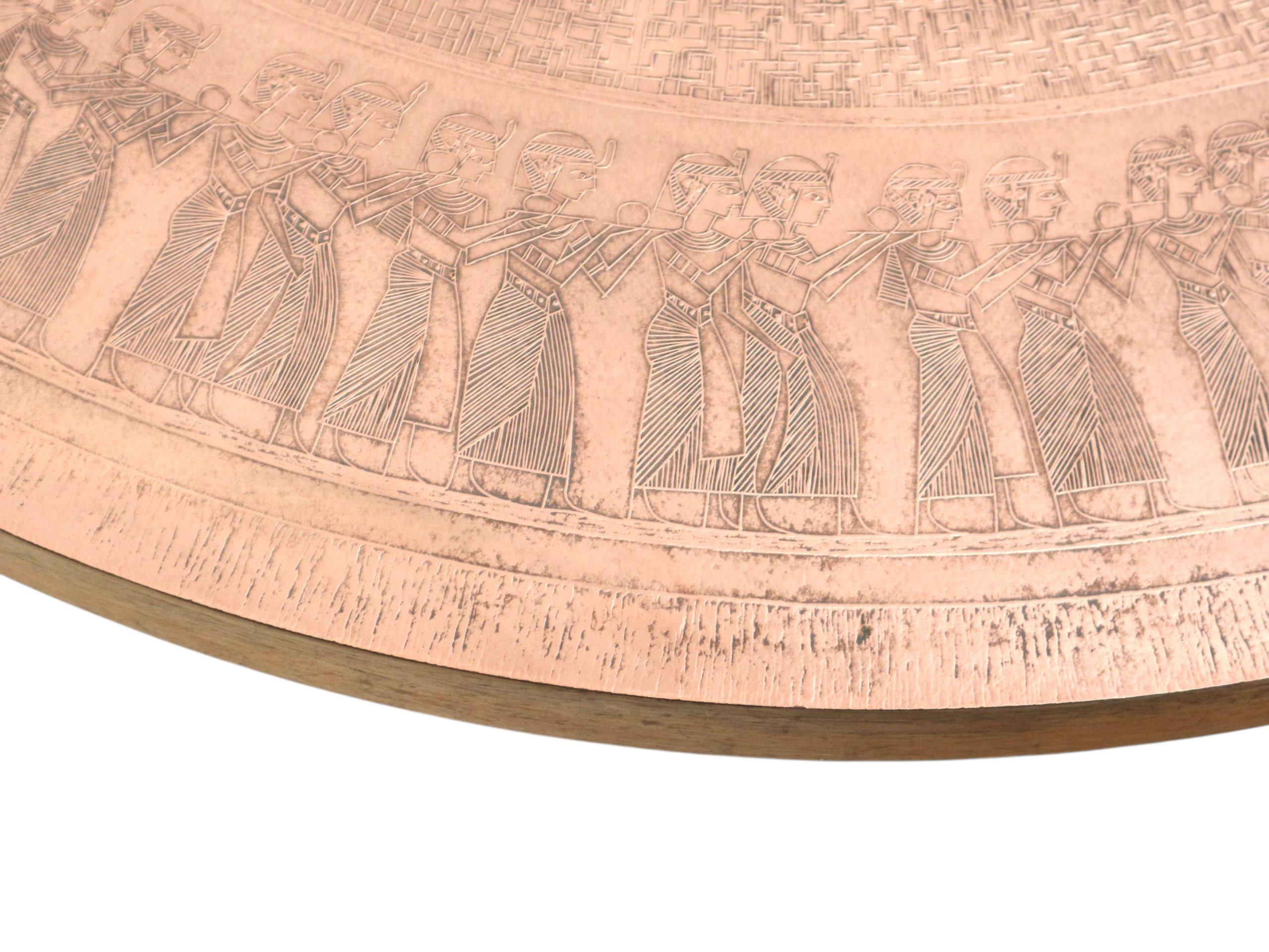 Round vintage Brutalist coffee table by VAD Trævarefabrik with a copper top For Sale 2