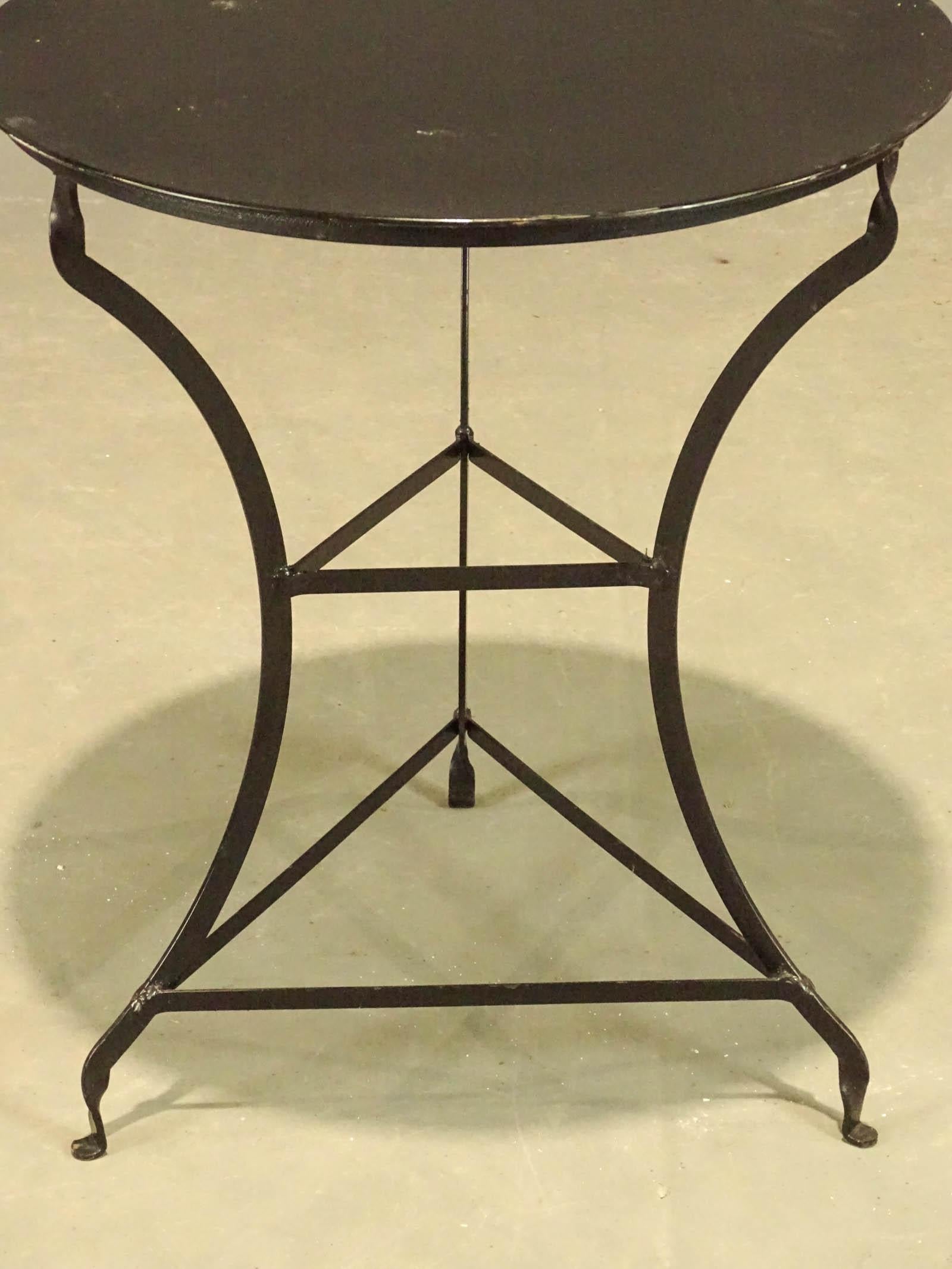 bistro dining table