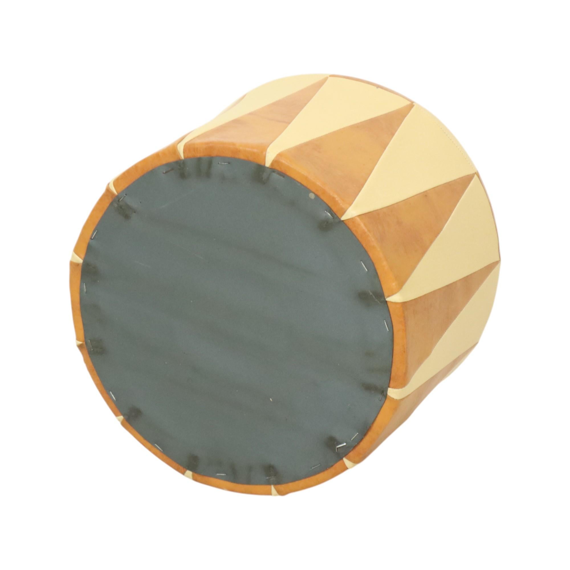 Round Vintage Pouf Brown Beige Two-tone Skai Sixties For Sale 4