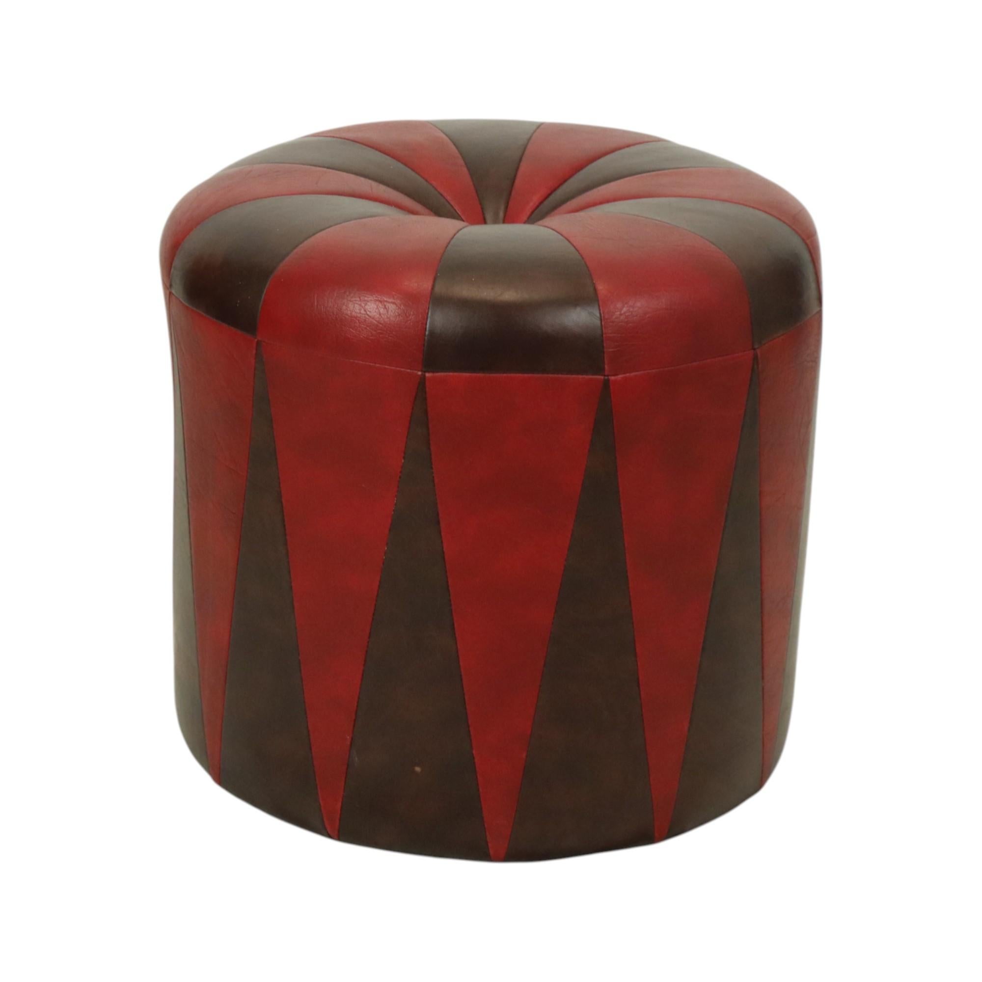 Runde Vintage Pouf Braun Rot Zweifarbig Skai Sechziger Jahre (20. Jahrhundert) im Angebot