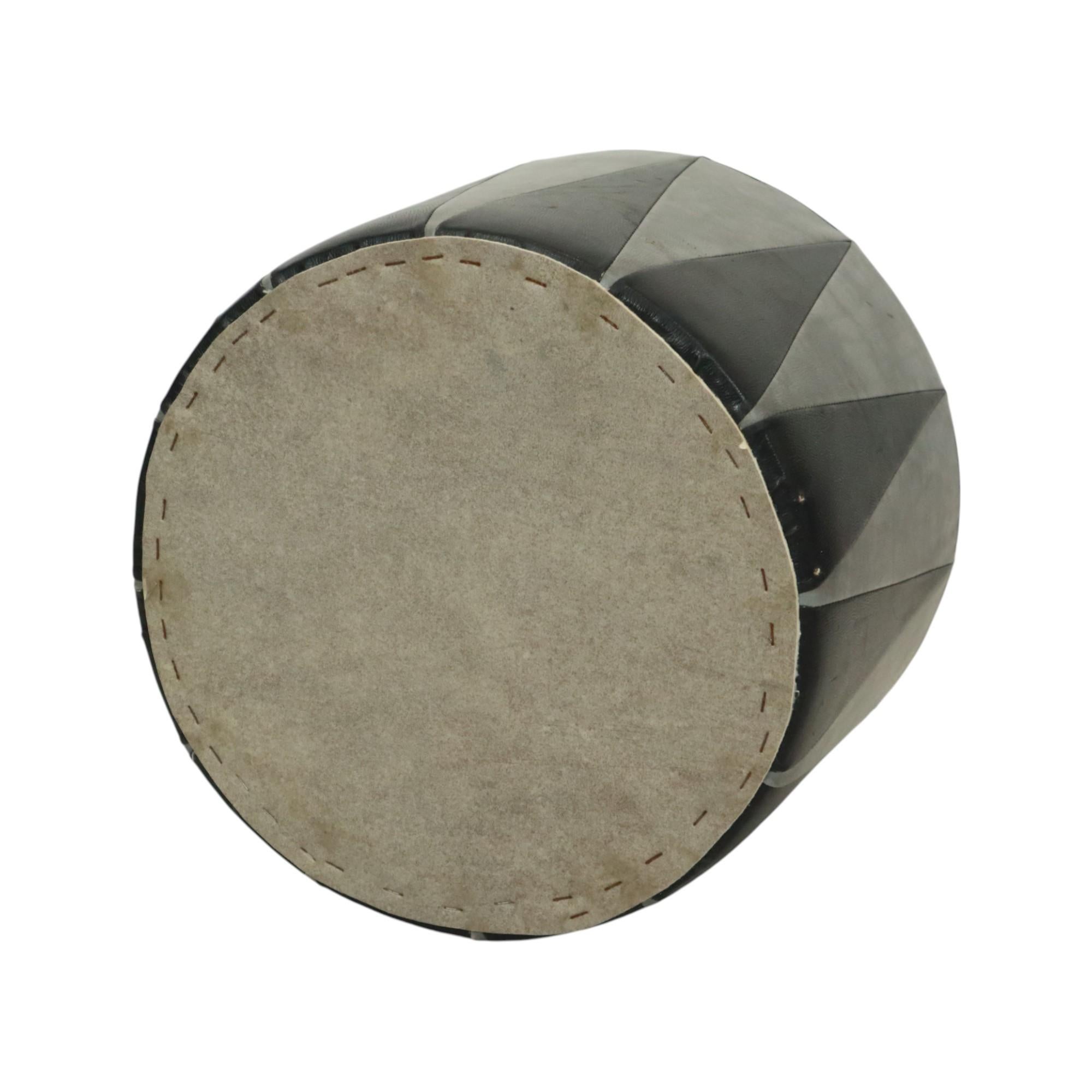 Round Vintage Pouf Gray Black Two-tone Skai Sixties For Sale 5