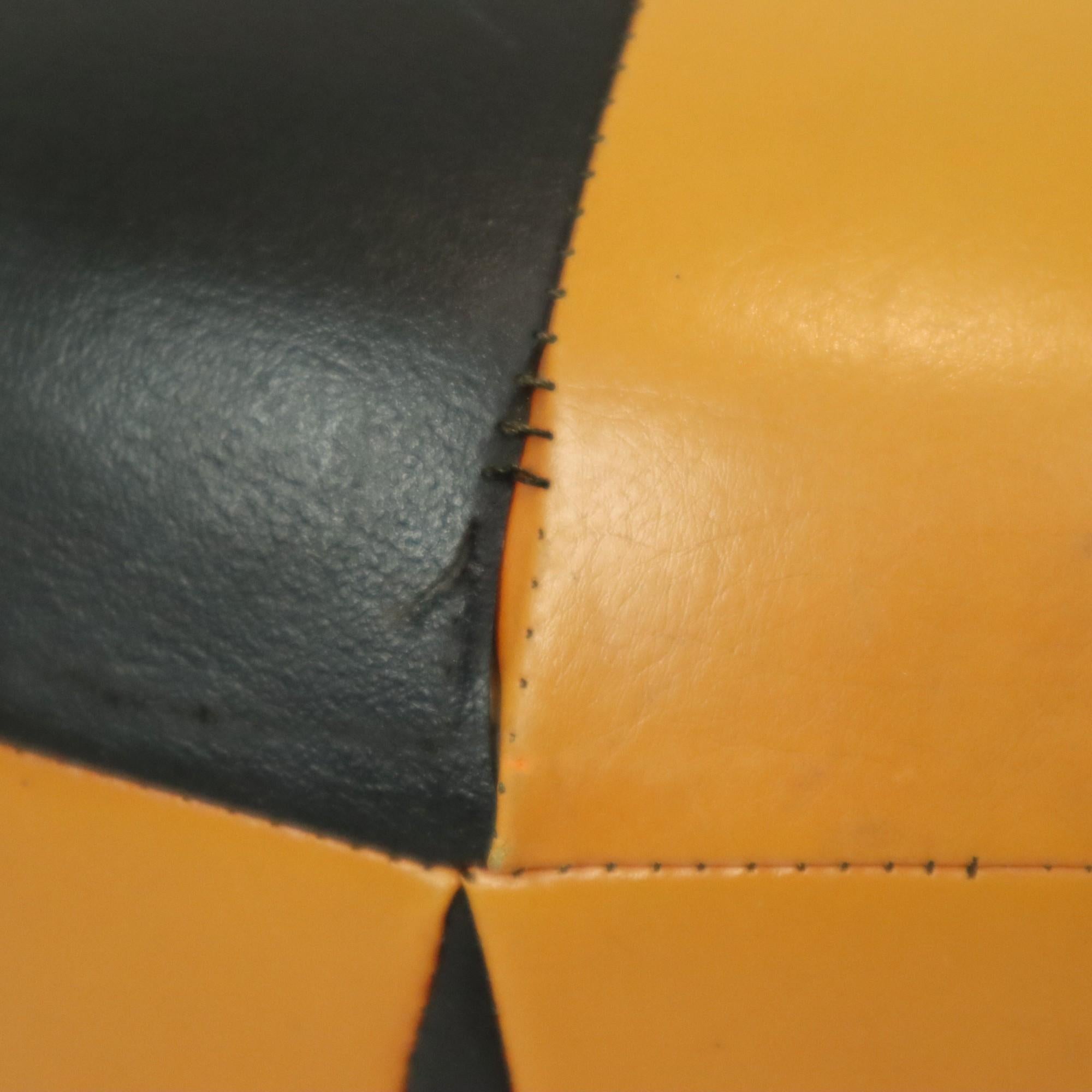 Round Vintage Pouf Orange Black Leatherette 1960s For Sale 2