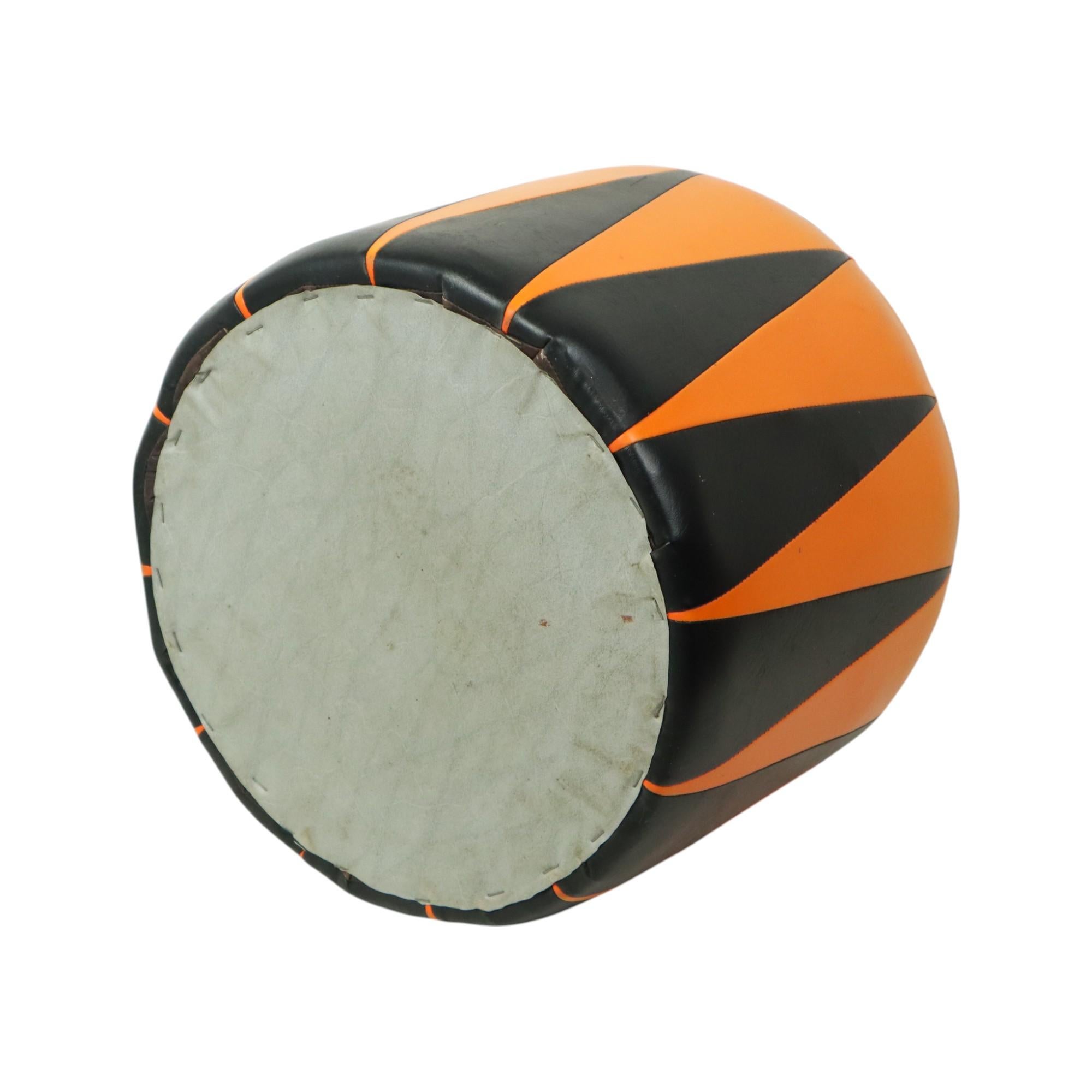 Round Vintage Pouf Orange Black Two-tone Skai Sixties For Sale 7