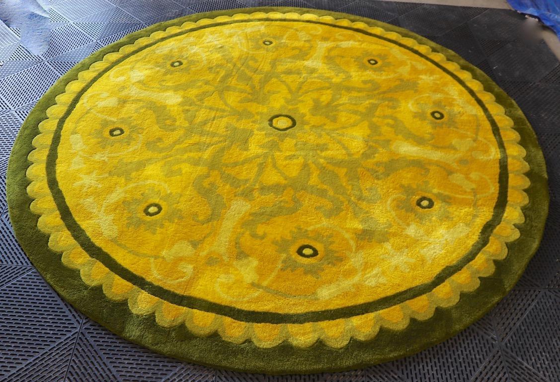 Round V'Soske Area Rug In Good Condition In New York, NY