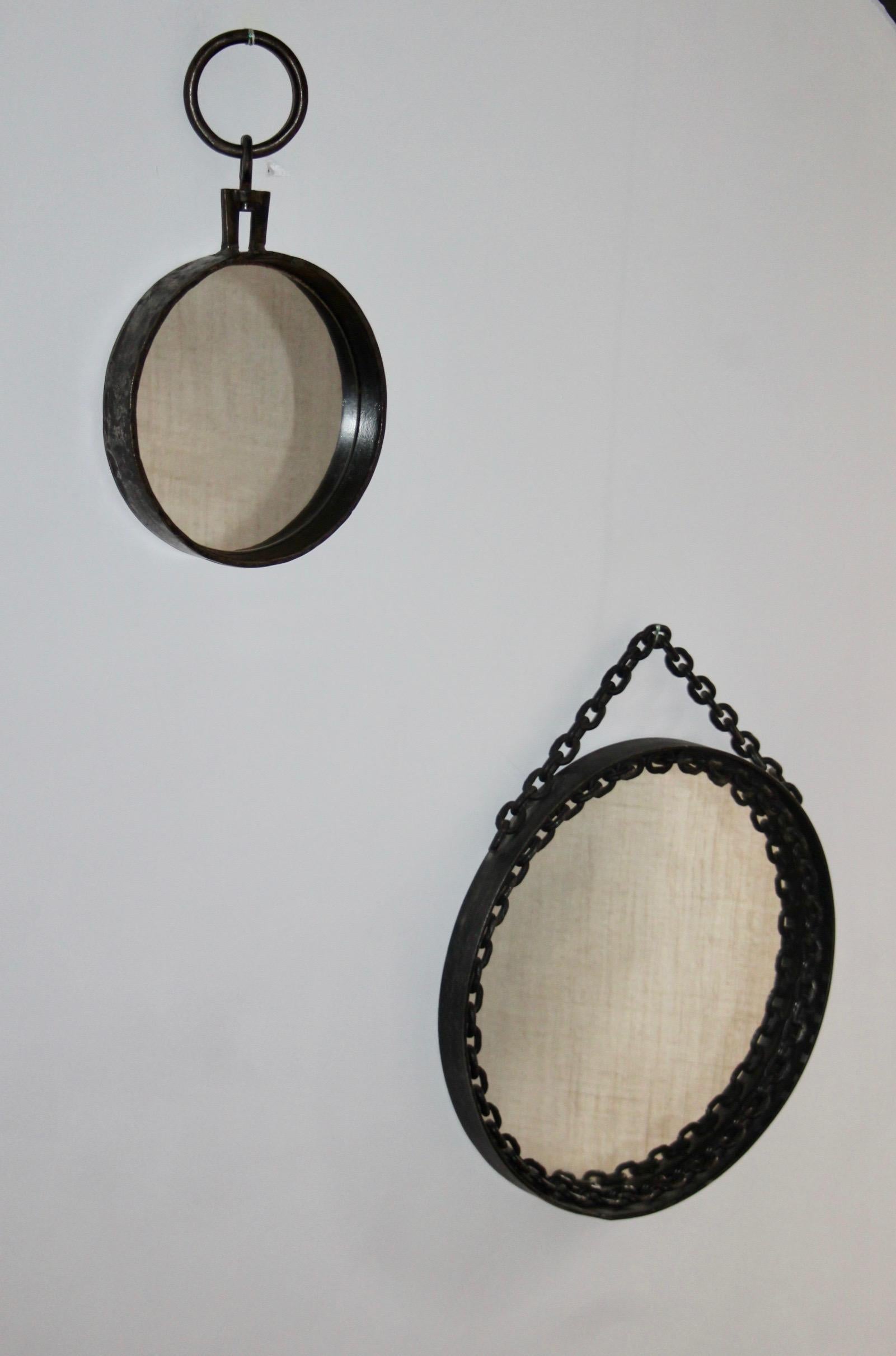 Round wall metal mirror  For Sale 2